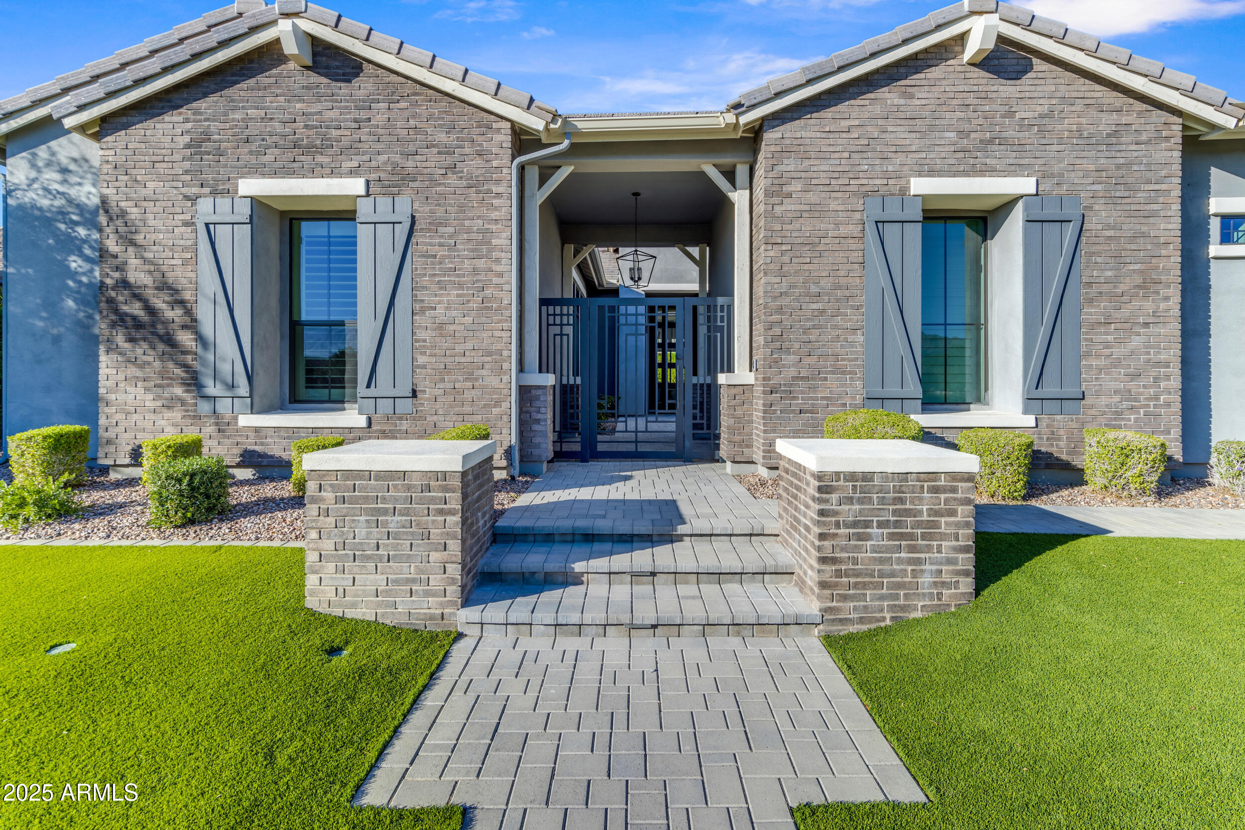 Homes for Sale in Queen Creek Arizona 2 2580 E COUNTRY SHADOWS Street