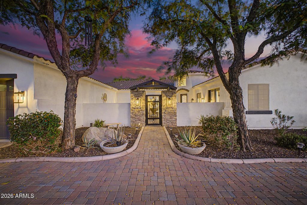 Photo of 7147 W Angela Drive, Glendale, AZ 85308 (MLS # 7025753)