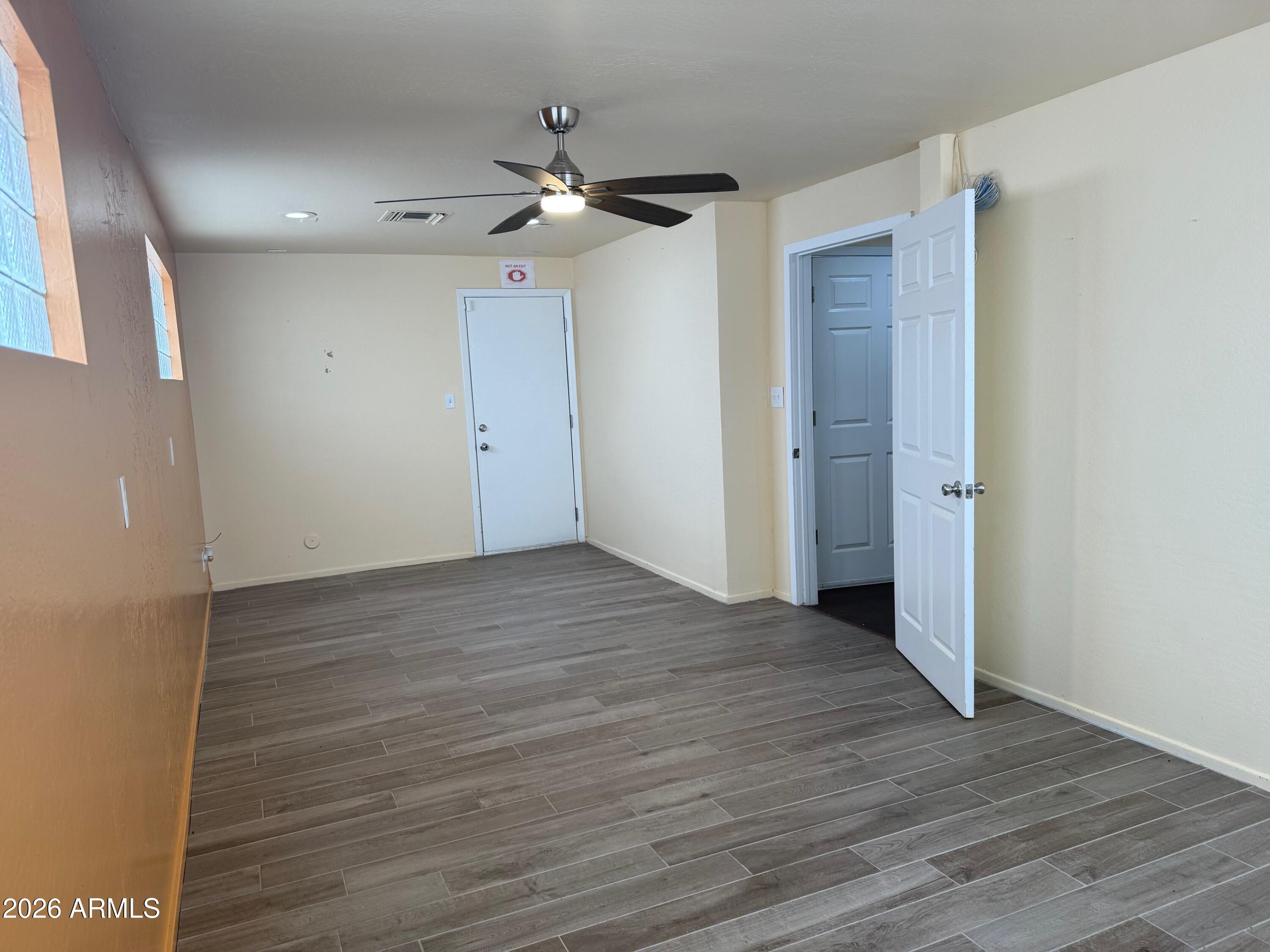 BETHANY VILLA 2 - Commercial Lease