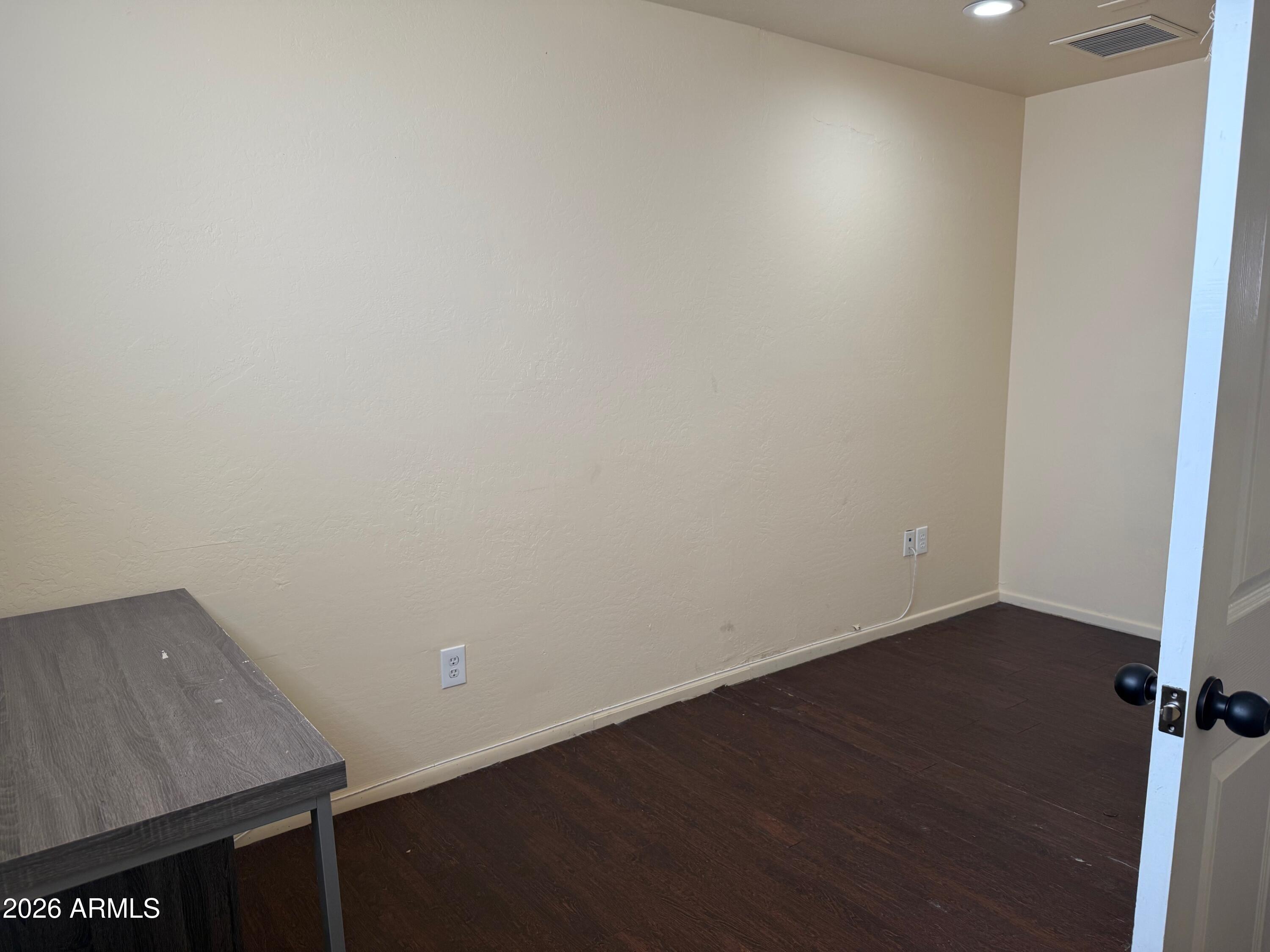 BETHANY VILLA 2 - Commercial Lease