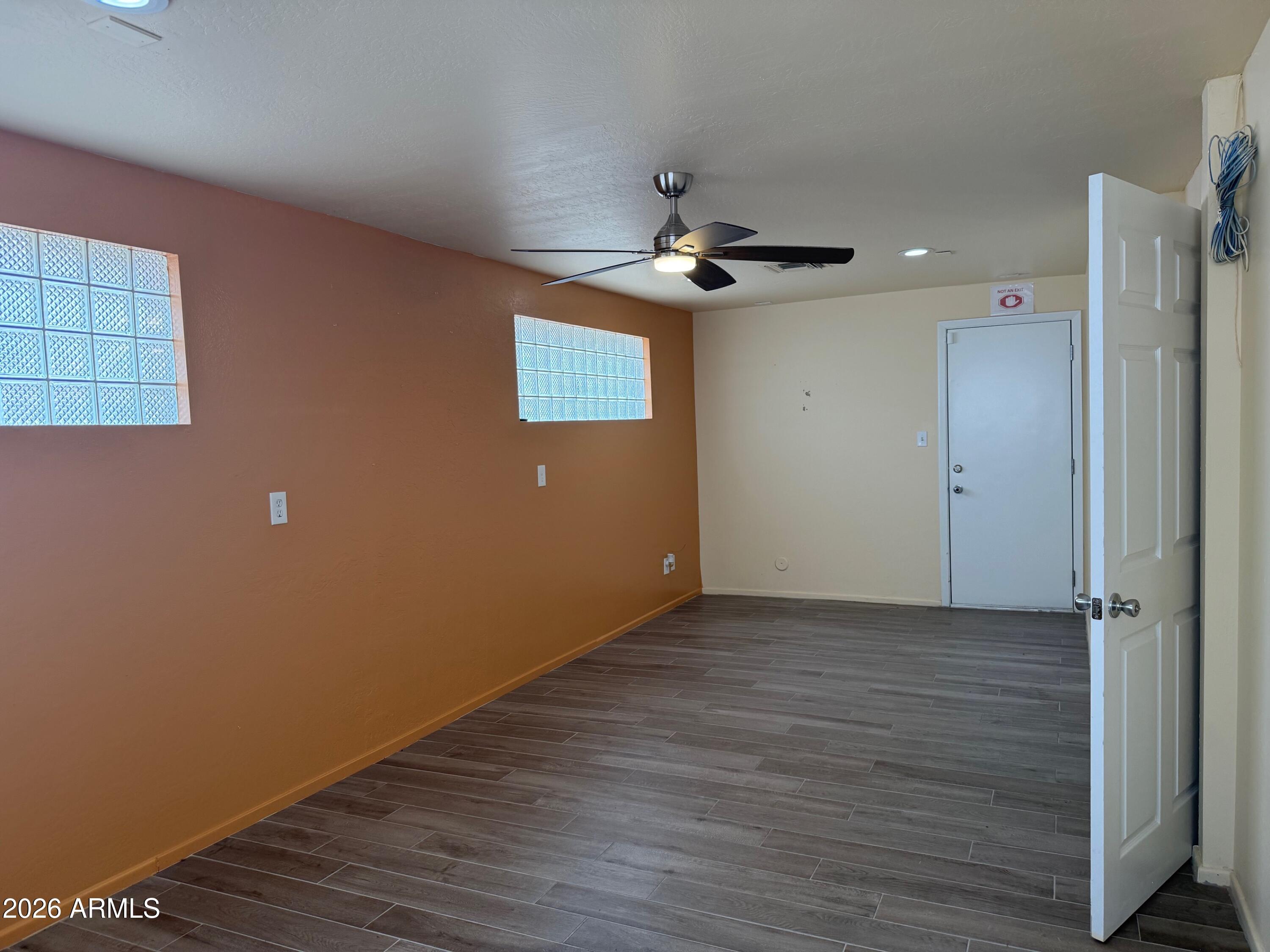 BETHANY VILLA 2 - Commercial Lease