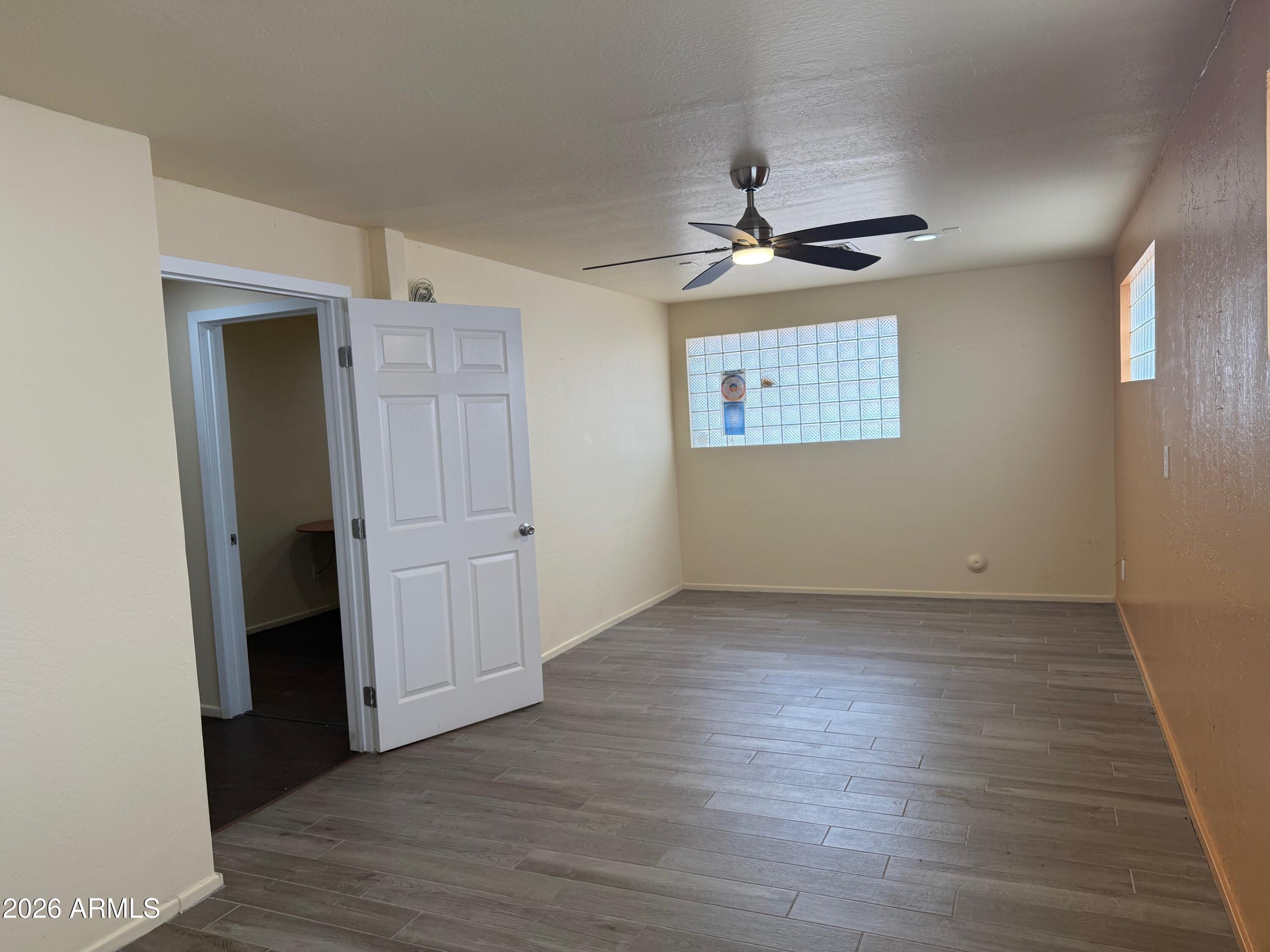 BETHANY VILLA 2 - Commercial Lease