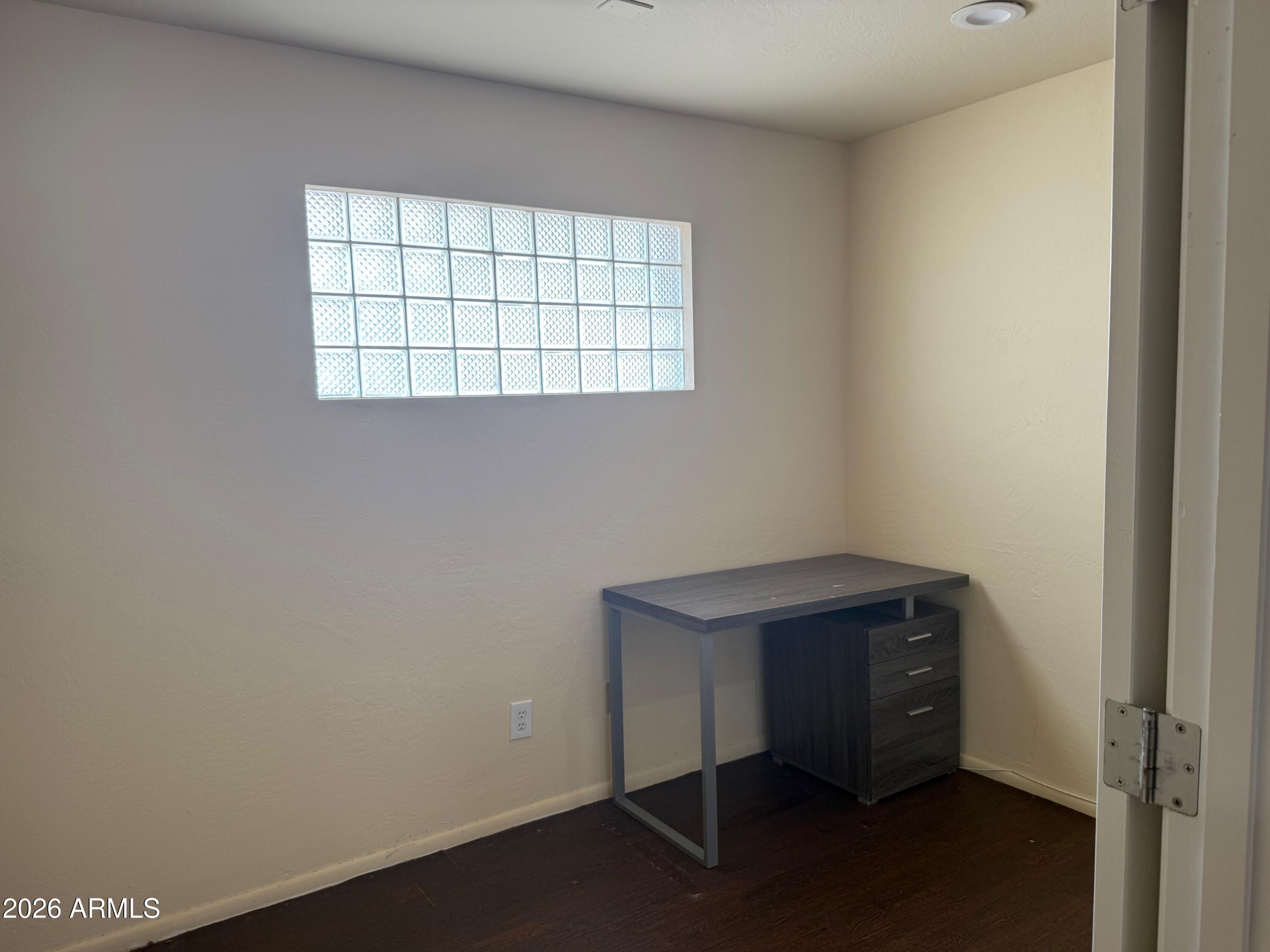 BETHANY VILLA 2 - Commercial Lease