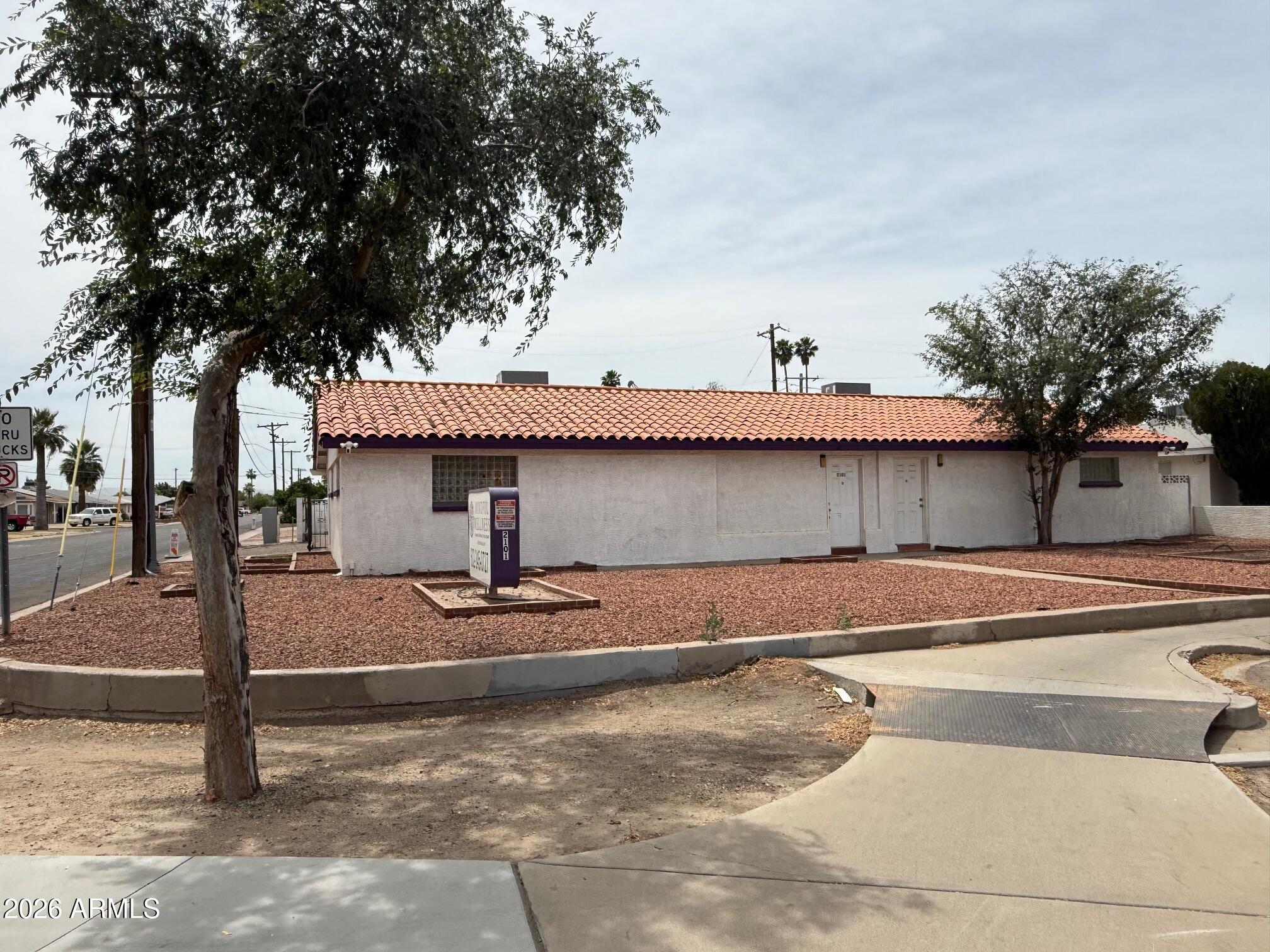 BETHANY VILLA 2 - Commercial Lease