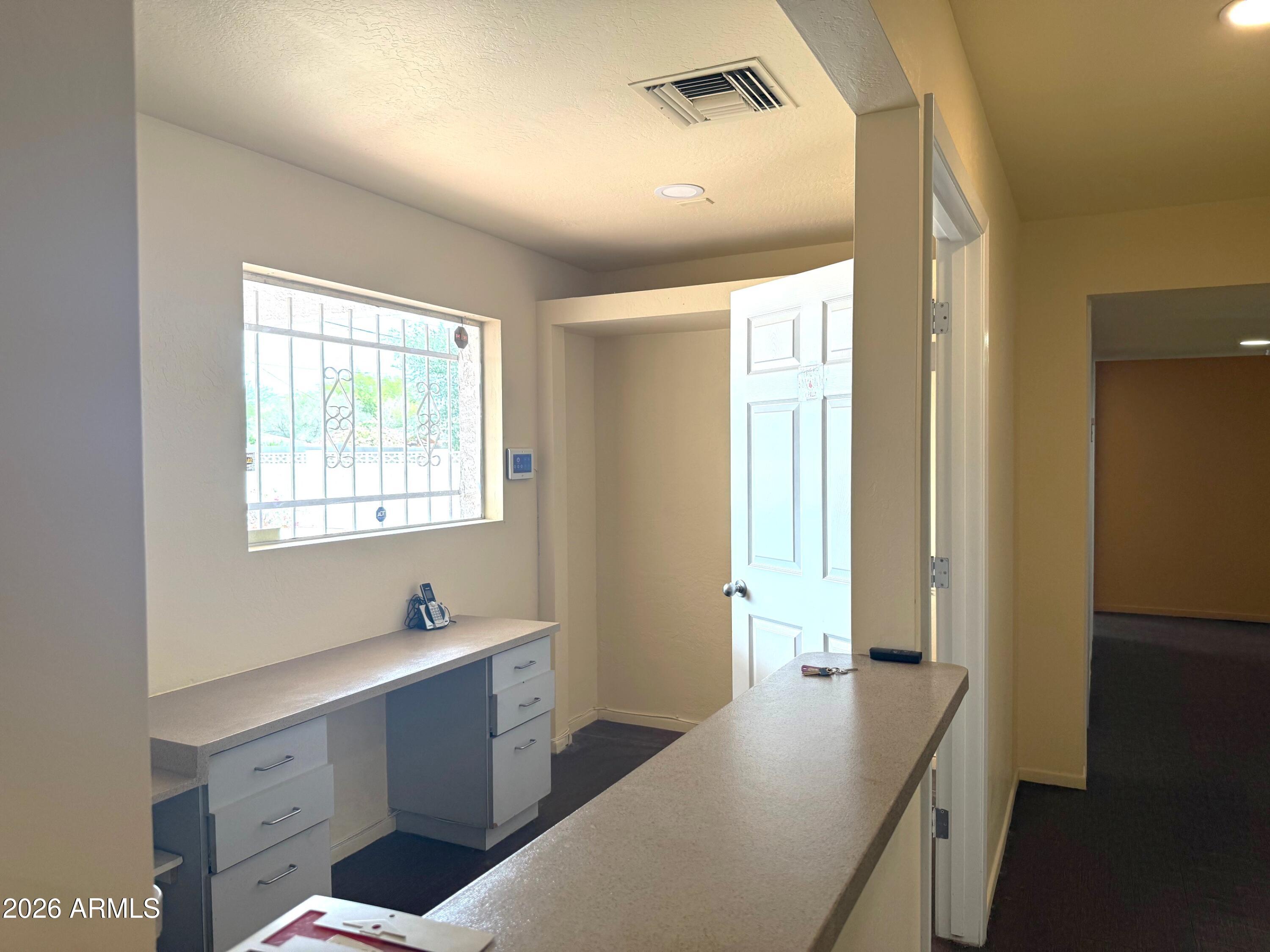 BETHANY VILLA 2 - Commercial Lease