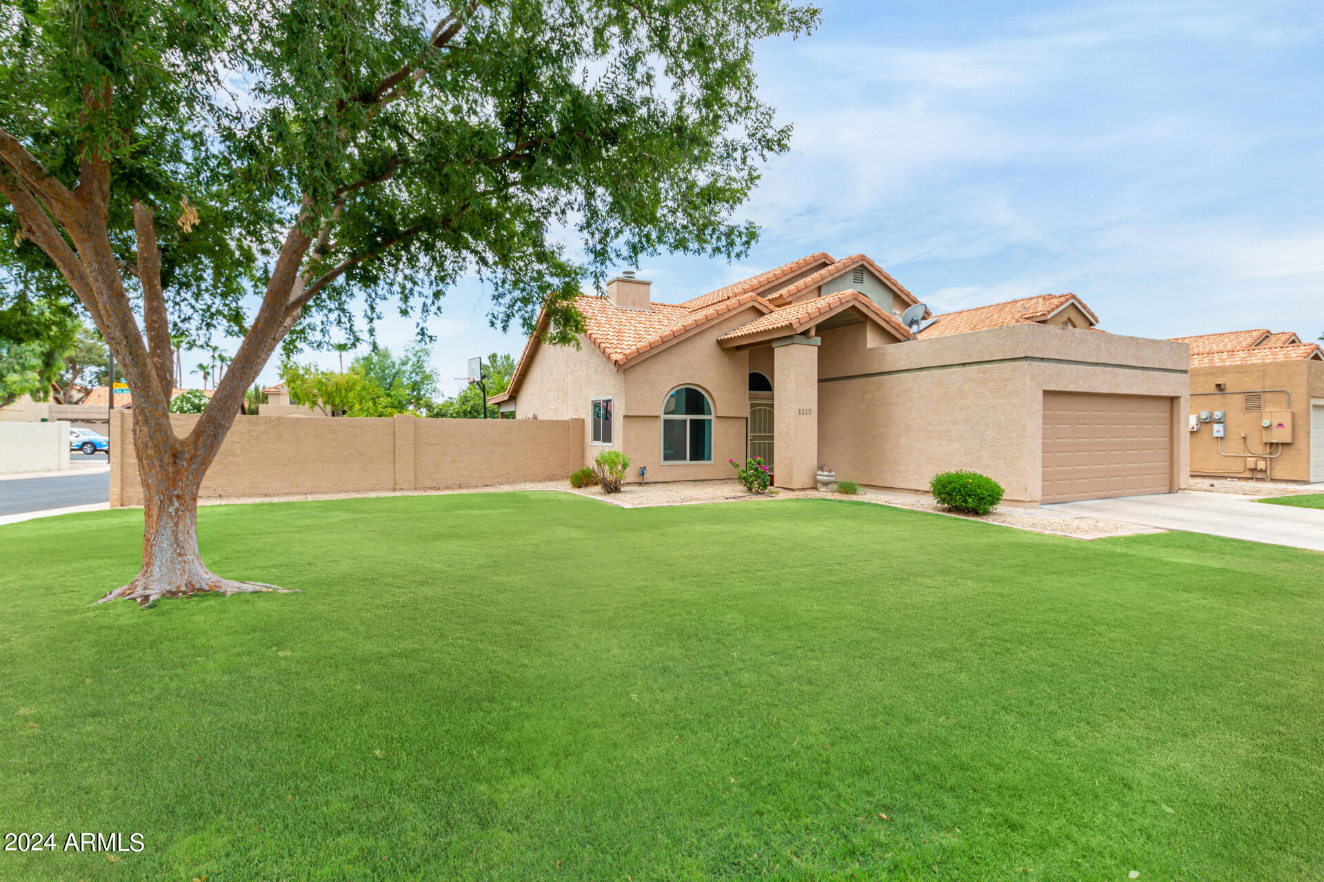 View Gilbert, AZ 85233 house