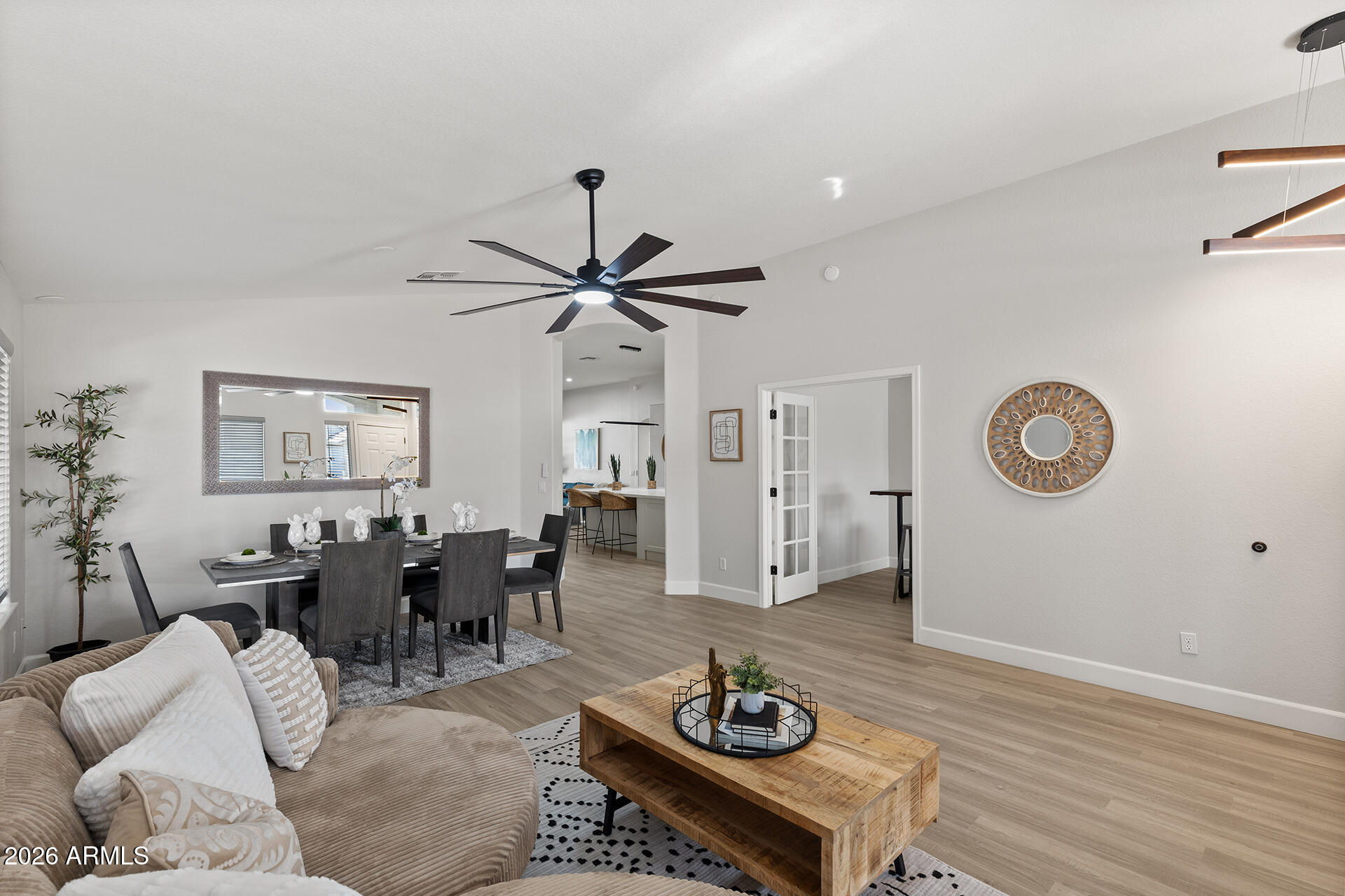 7908 W ROSE GARDEN Lane