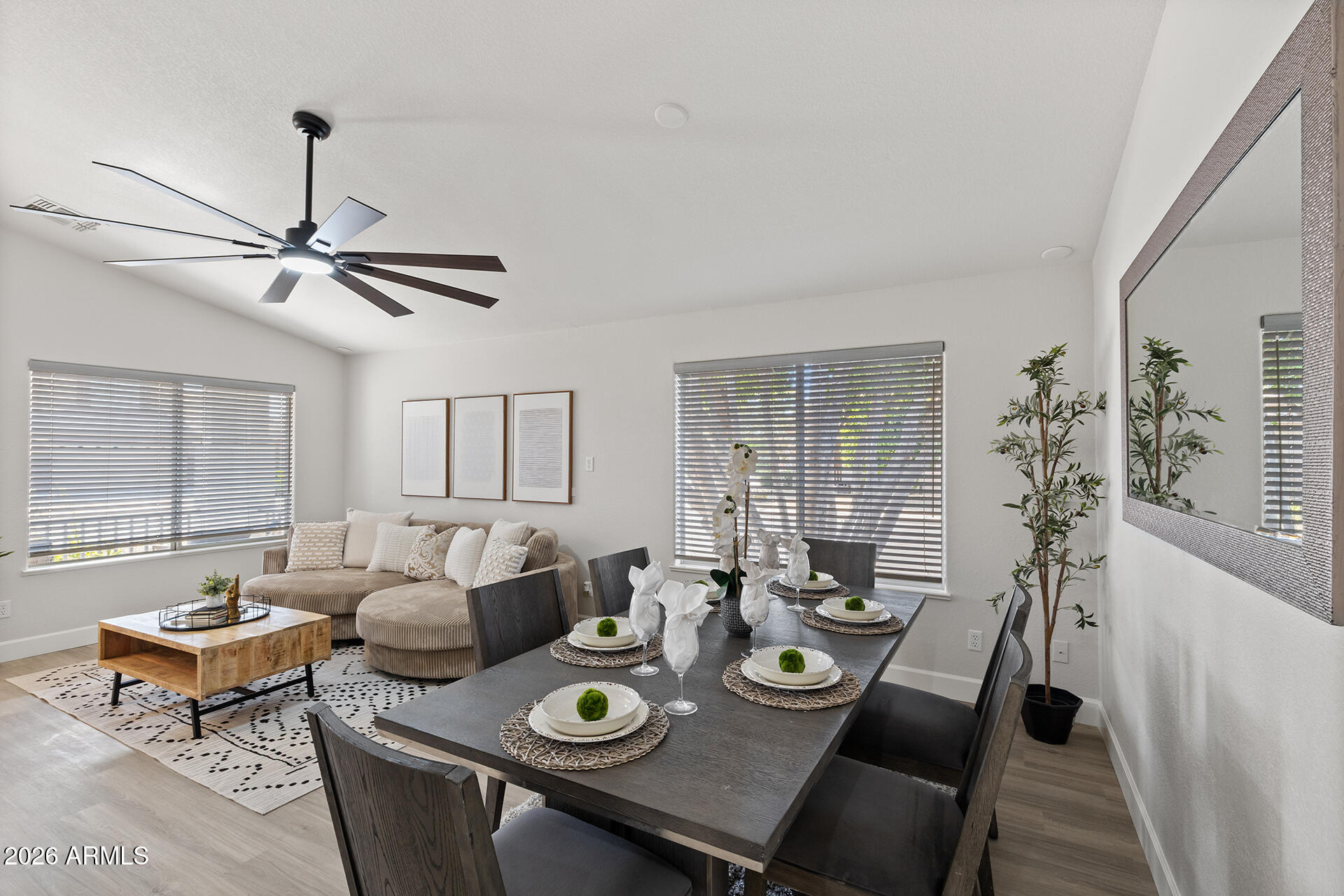 7908 W ROSE GARDEN Lane