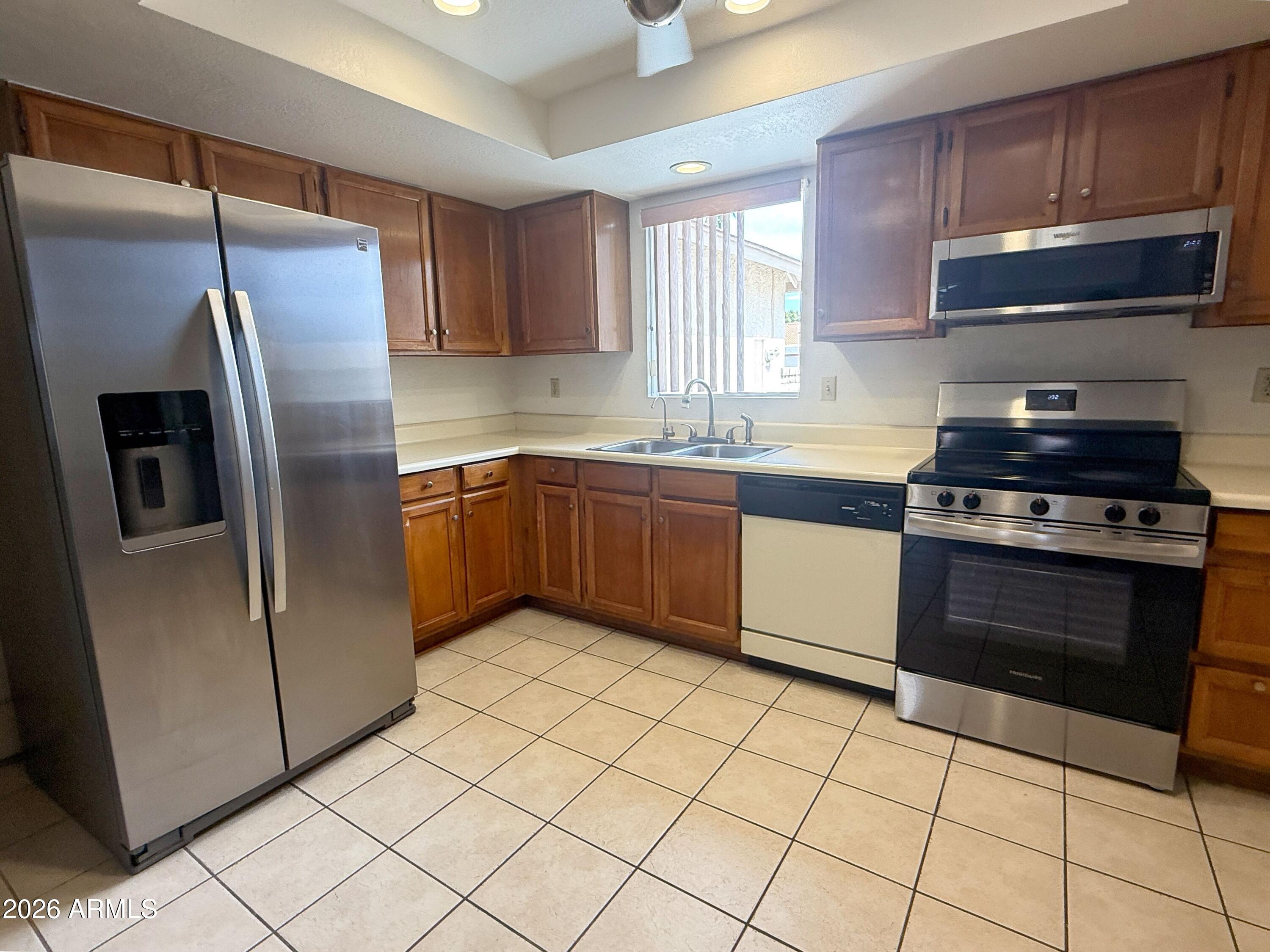 1612 Leisure World --