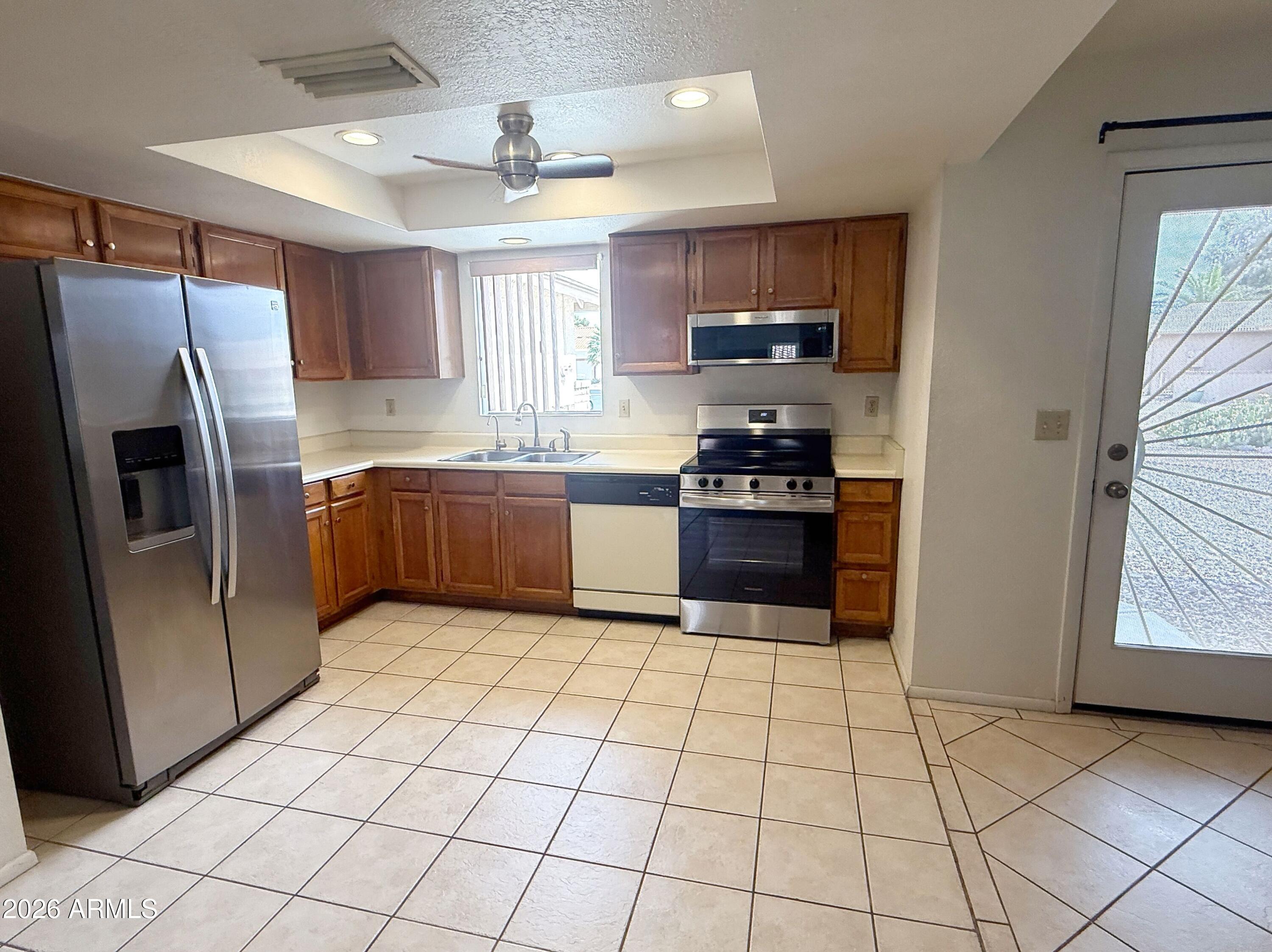 1612 Leisure World --