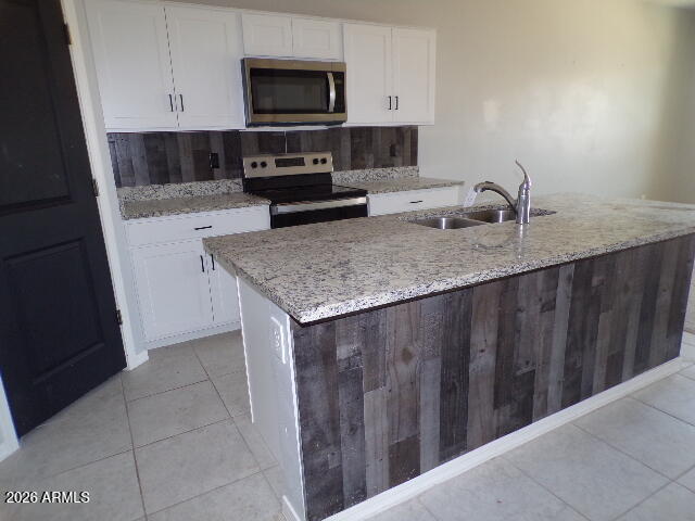 26103 N LETO Circle