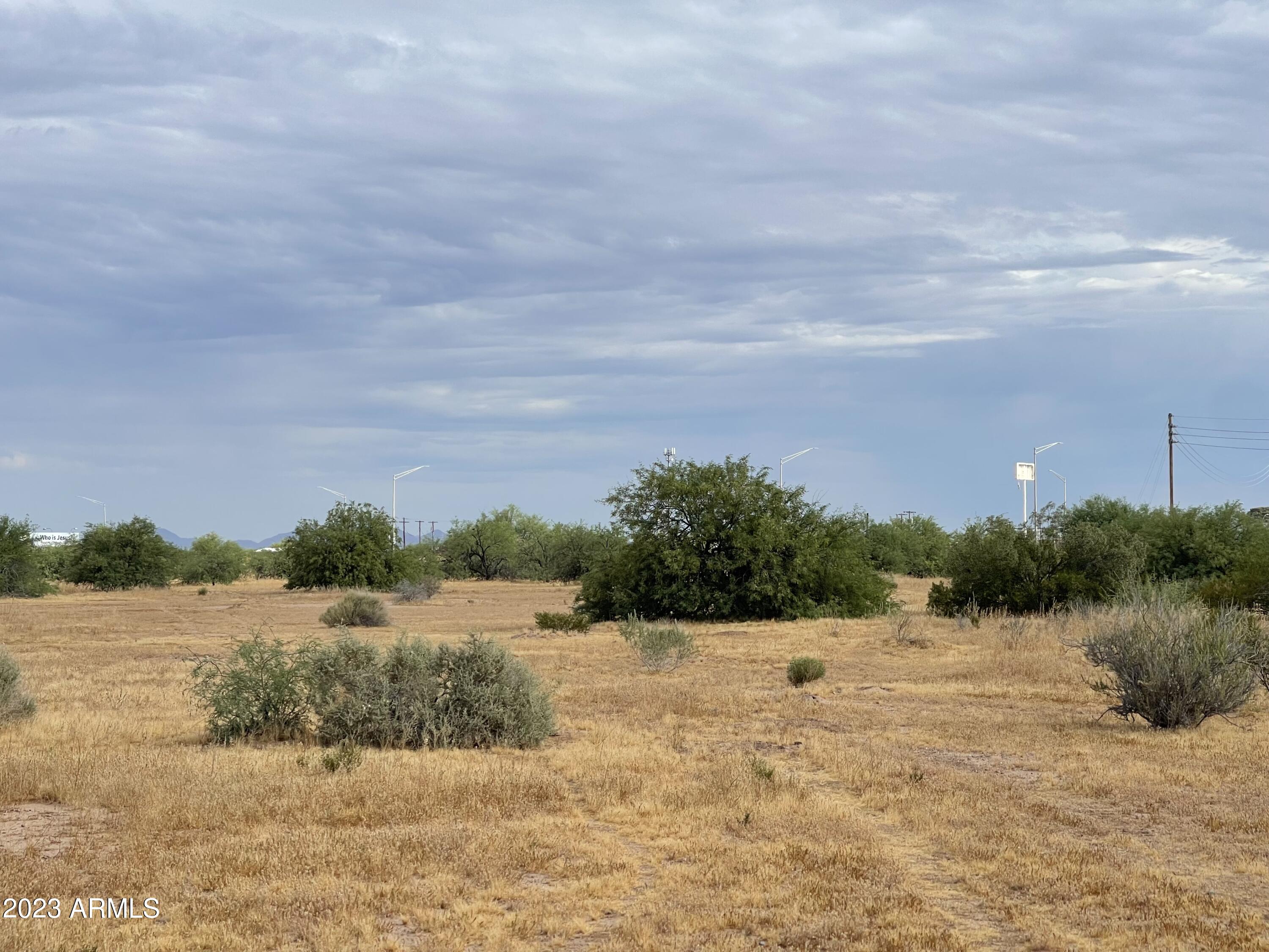 Photo 3 of 6 of 3215 N PANTANO VALLEY (7 Lots) Road 6 land