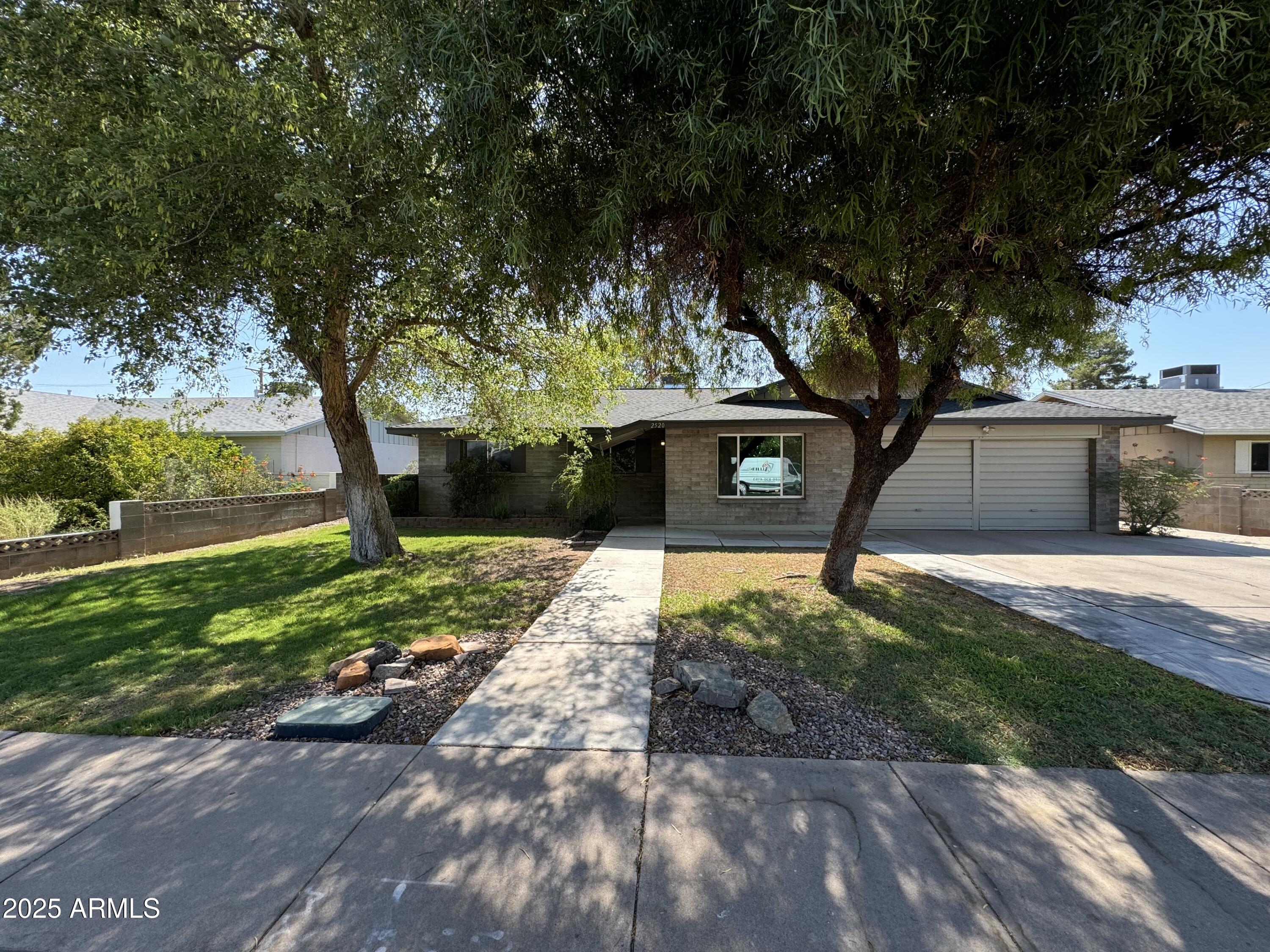 2520 S Terrace Road