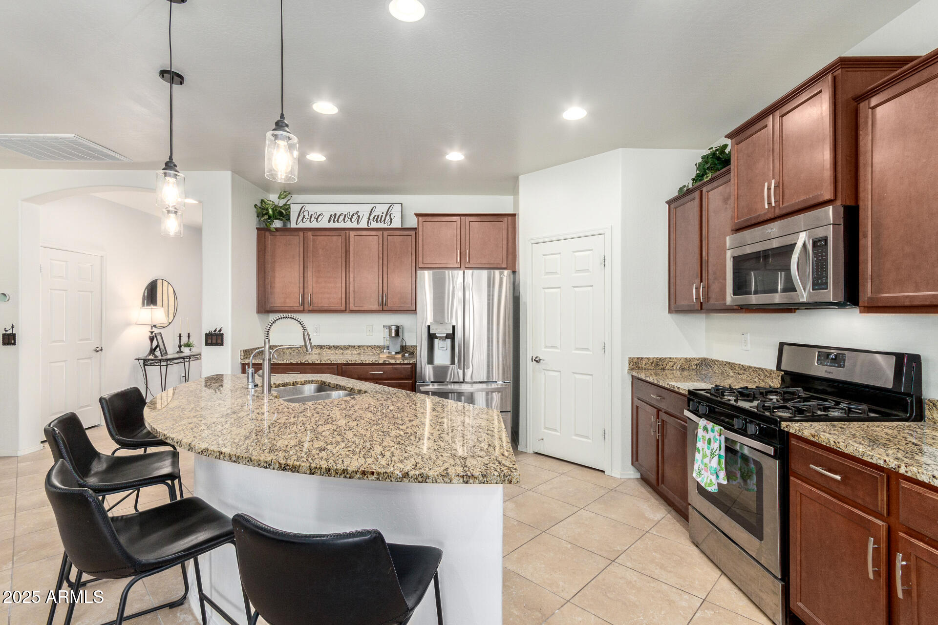 7152 W MERRIWEATHER Way