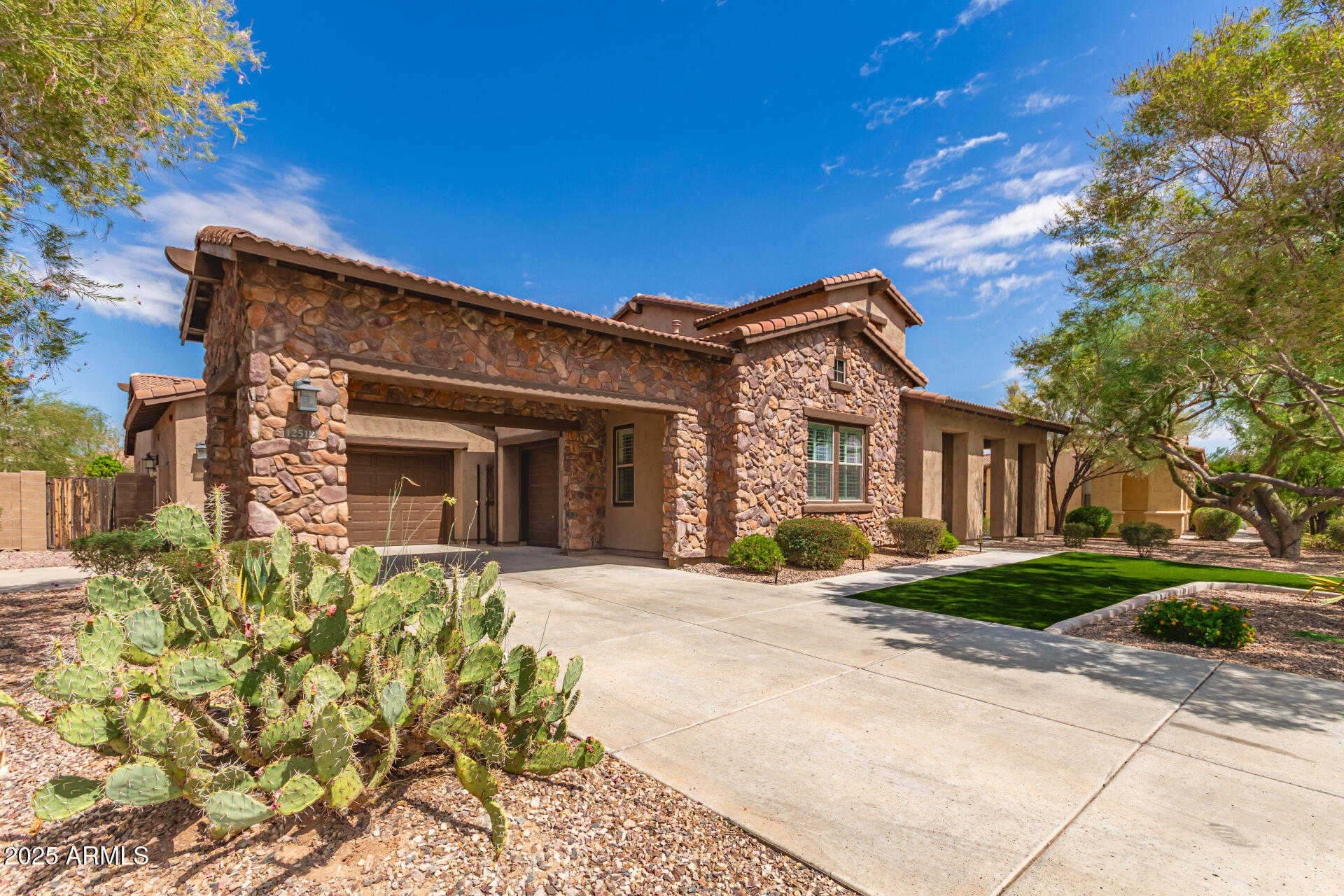 12512 W DESERT MIRAGE Drive