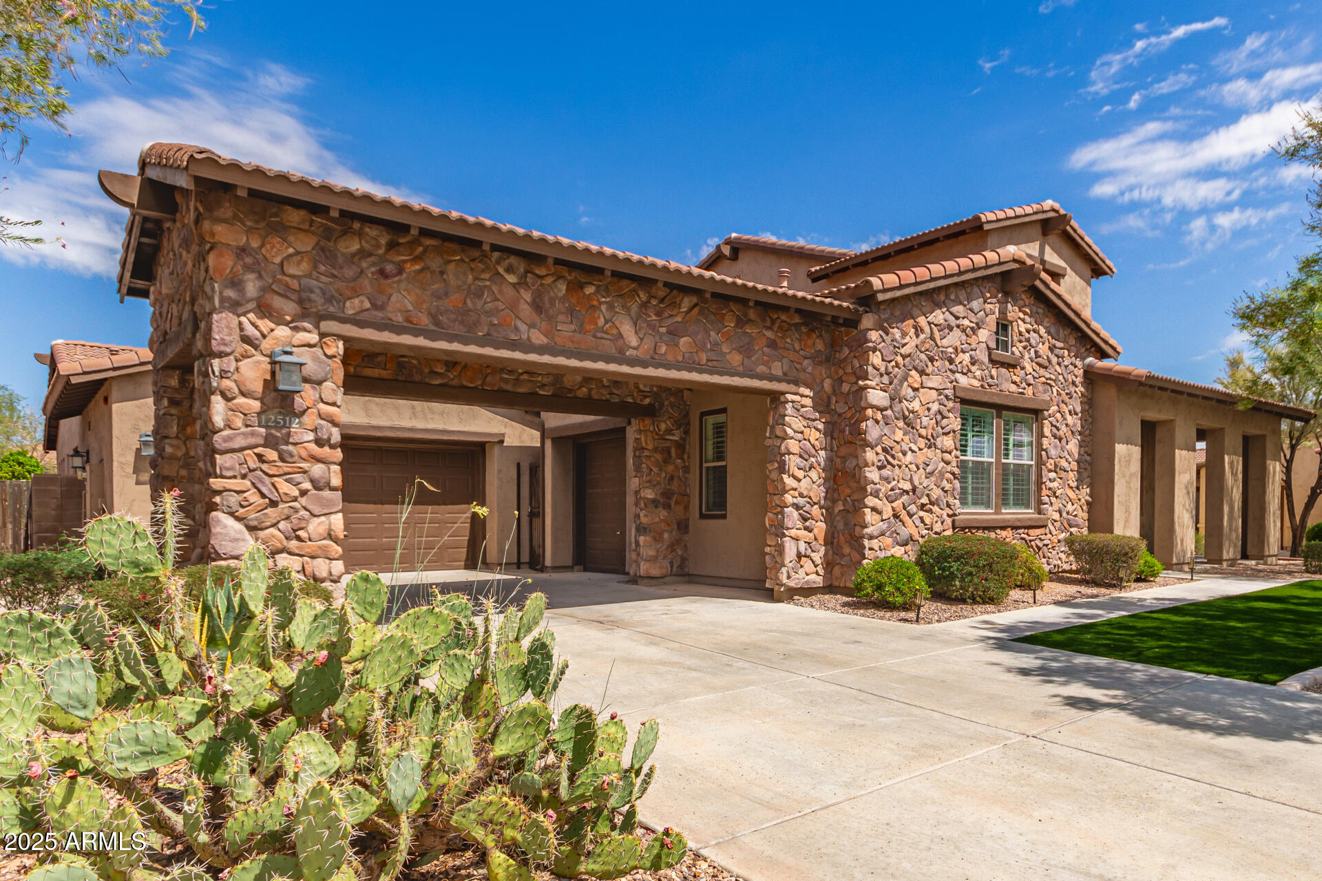 12512 W DESERT MIRAGE Drive