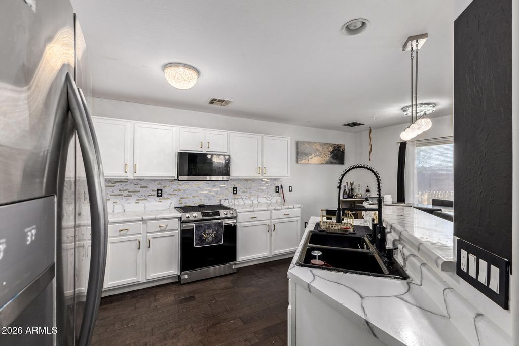 Photo of 166 S 18th Street, Coolidge, AZ 85128 (MLS # 6993961)