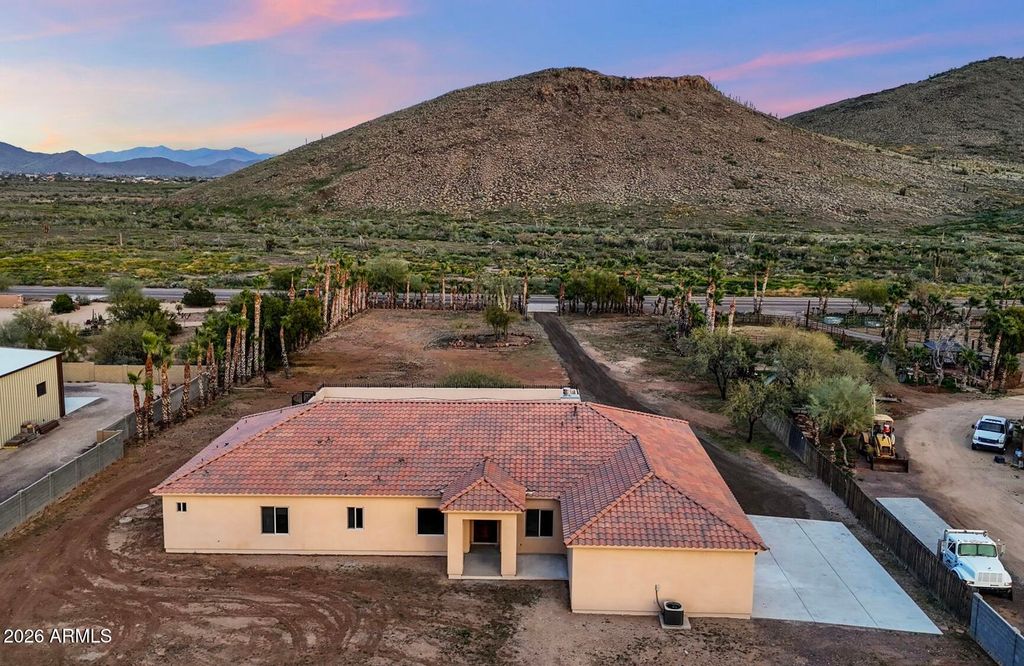 Photo of 36648 N 27th Avenue, Phoenix, AZ 85086 (MLS # 6974659)