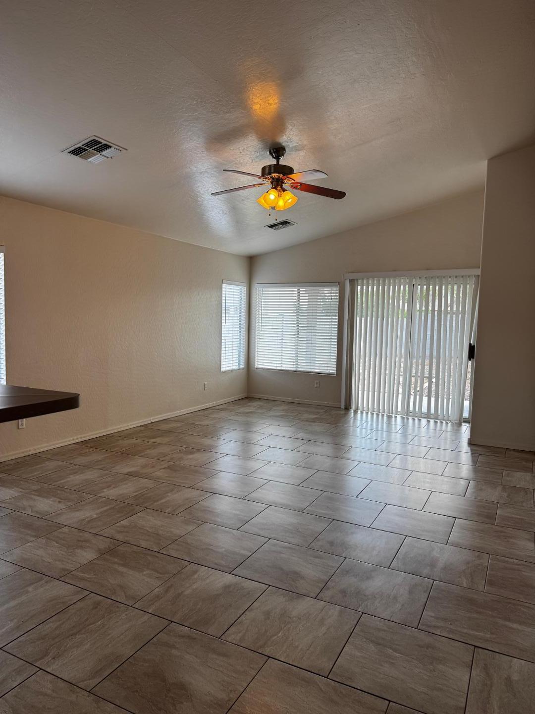 14613 N 154th Avenue