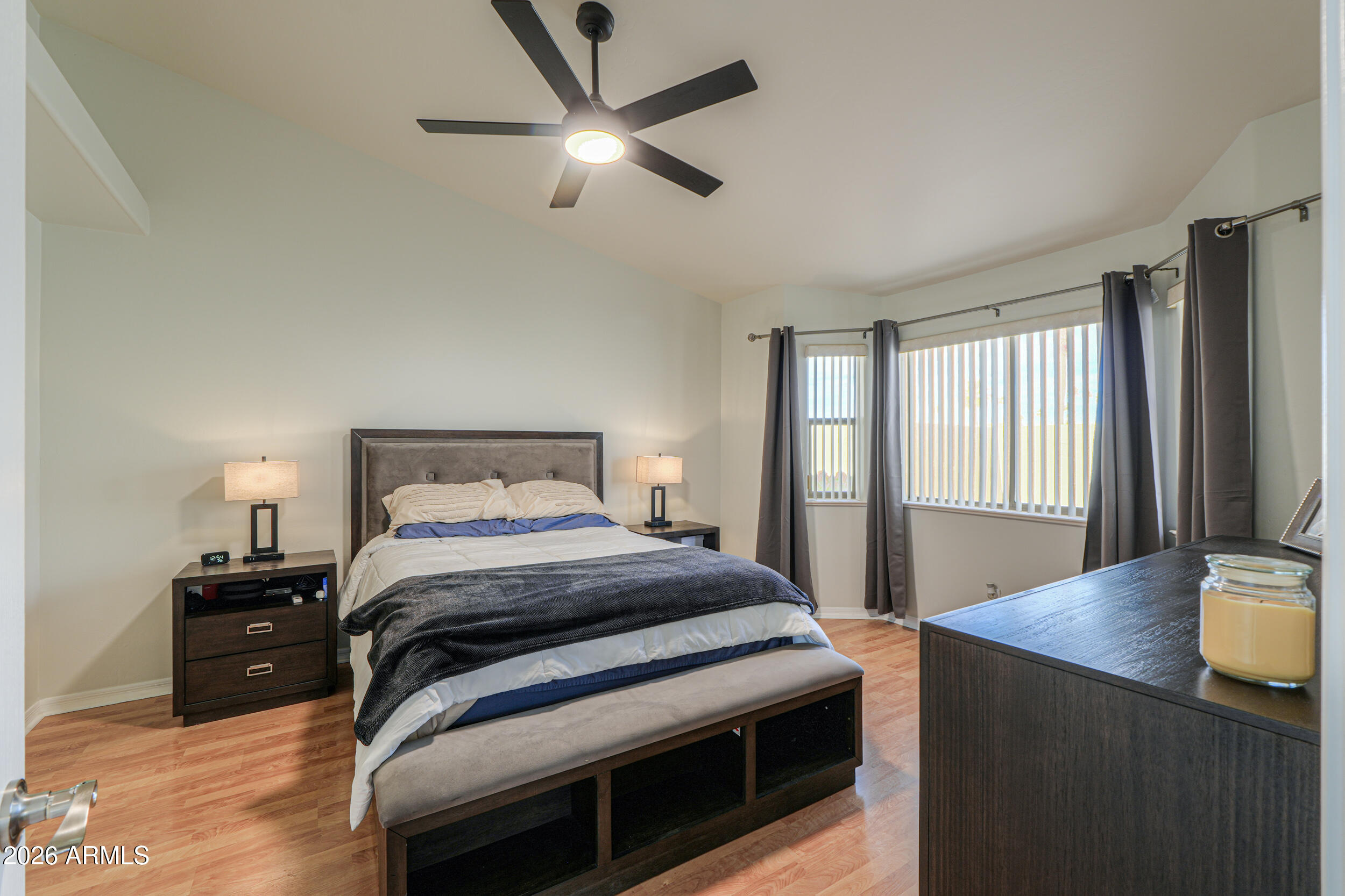 5830 E MCKELLIPS Road 27