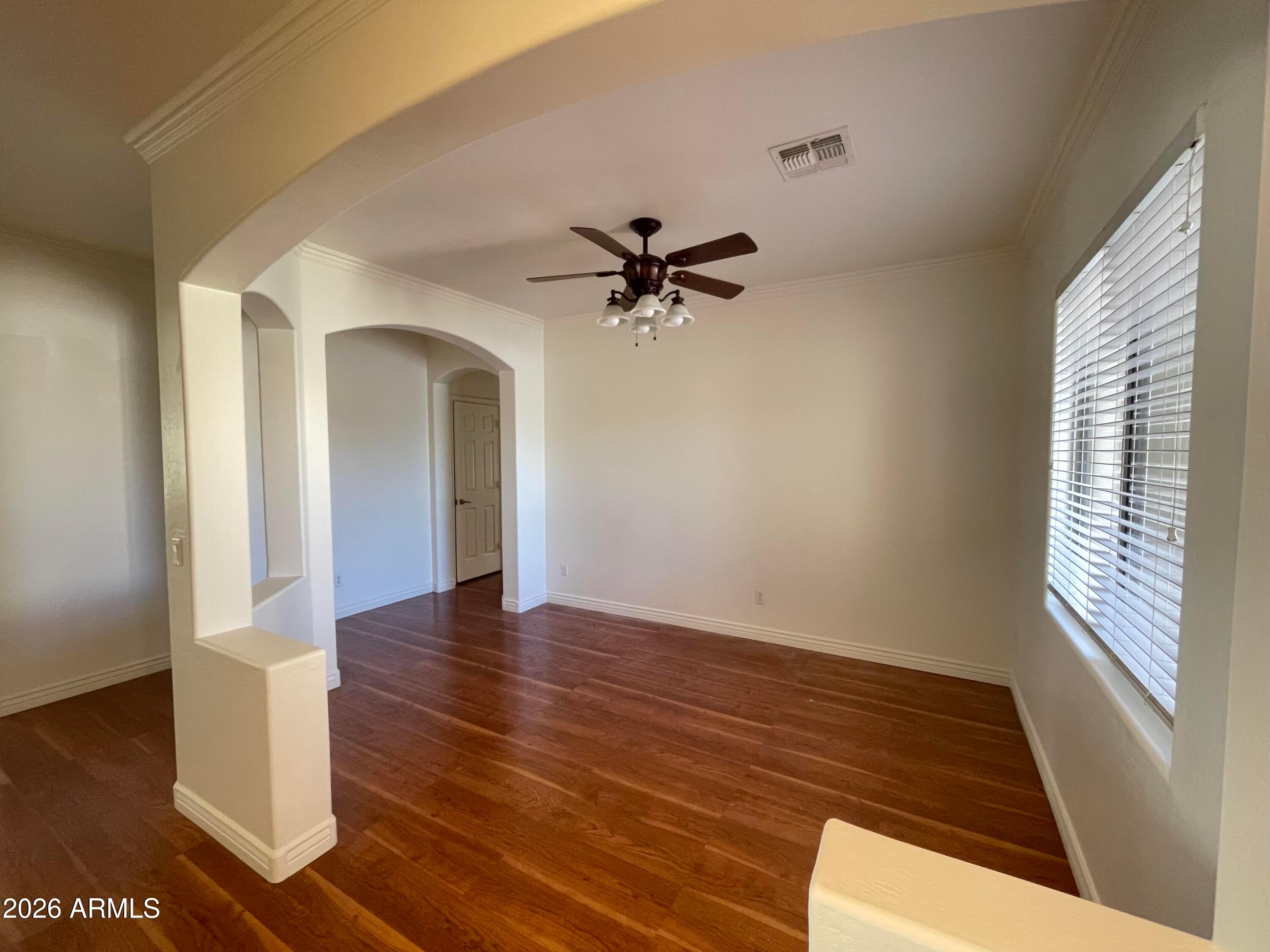 2163 E Redwood Drive