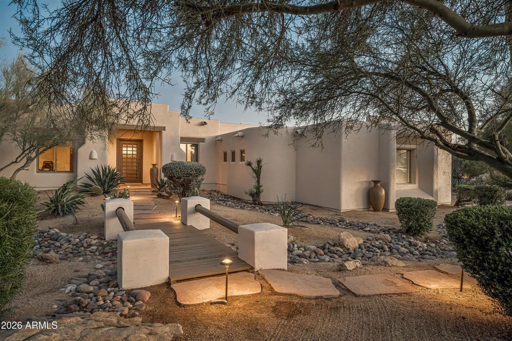 Photo of 30609 N 47th Place, Cave Creek, AZ 85331 (MLS # 6998797)