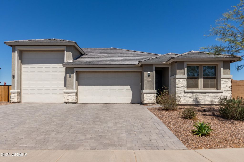Photo of 1644 E Joelle Drive, Casa Grande, AZ 85122 (MLS # 6844005)