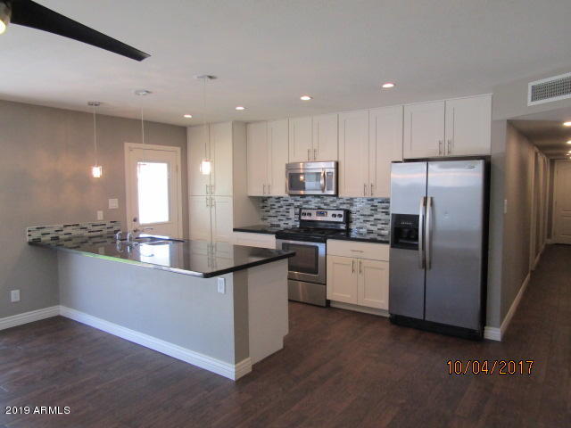 Homes 4 327 E LA JOLLA Drive