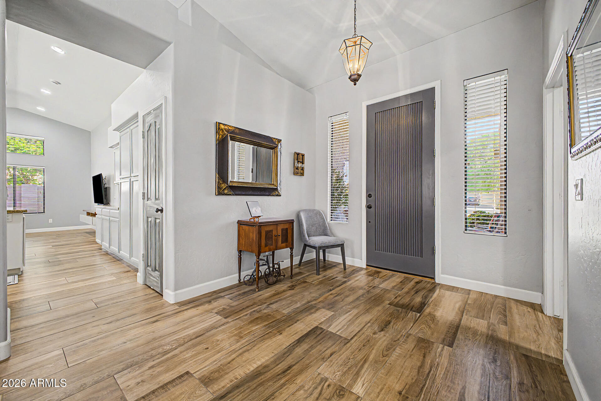 7318 W VILLA HERMOSA --