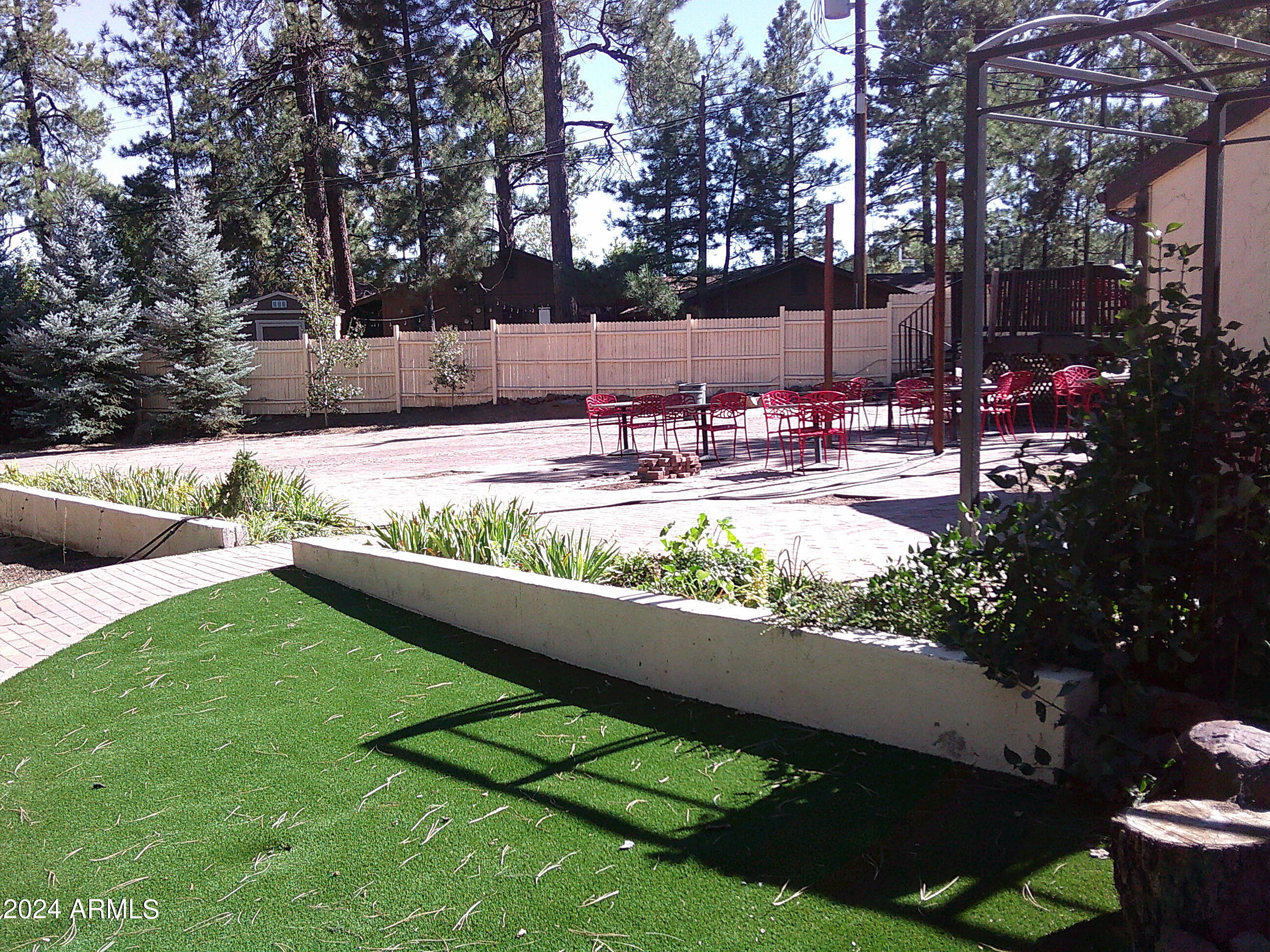 17612 E FAIRWAY Drive