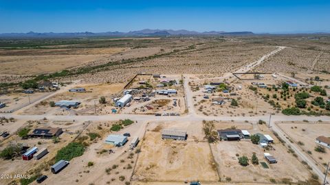 A home in Tonopah