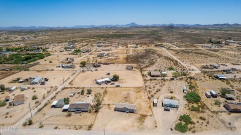 A home in Tonopah