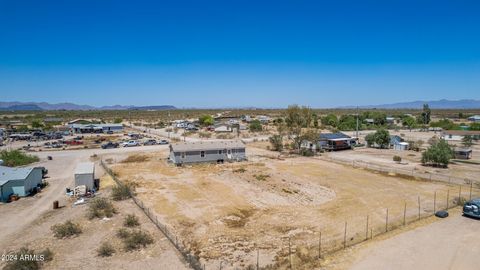 A home in Tonopah