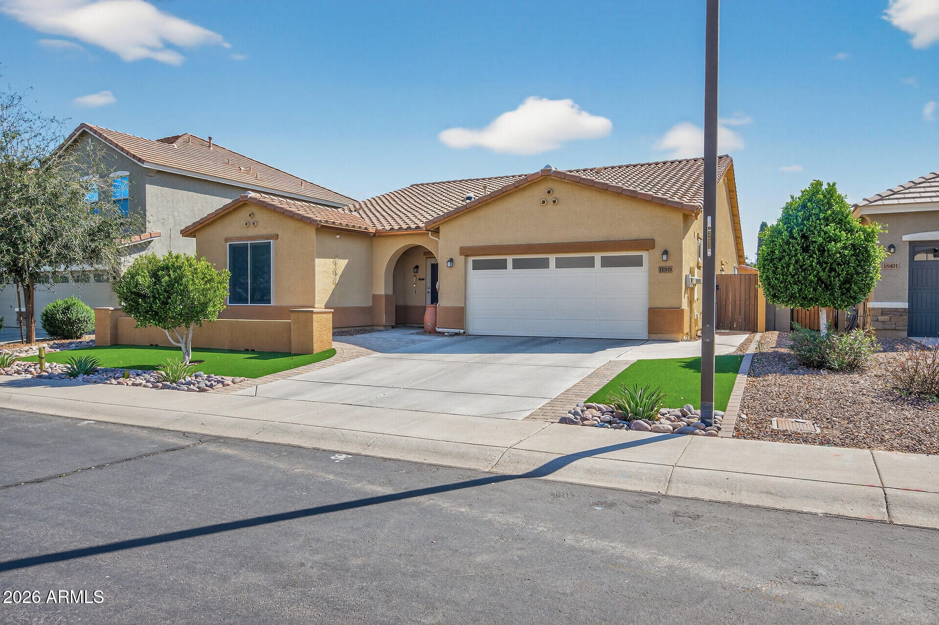 18349 W CAROL Avenue