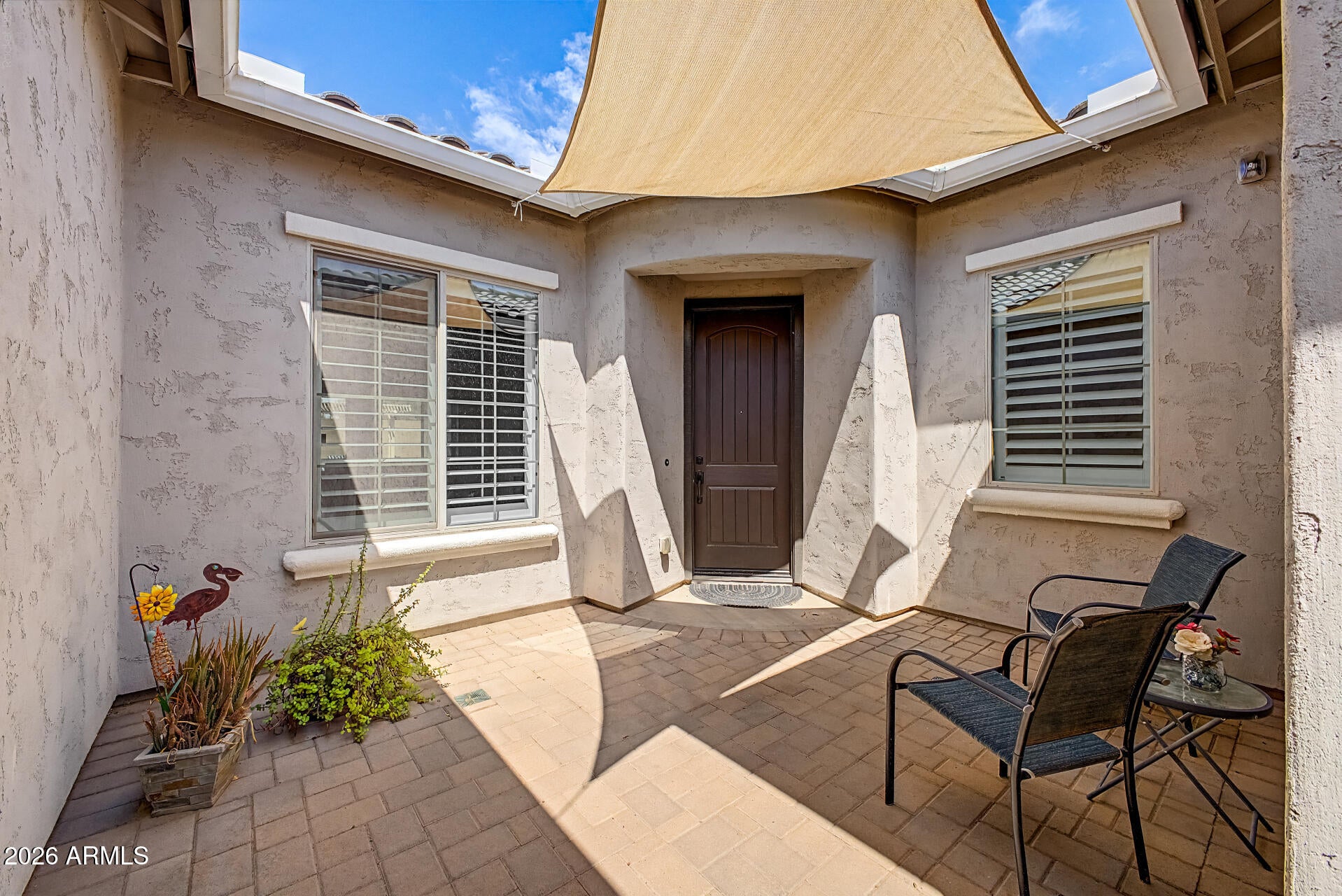 9428 W FALLEN LEAF Lane