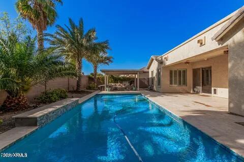 44565 W GARDEN Lane