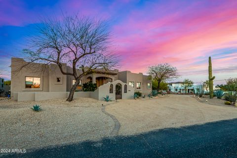 A home in Cave Creek