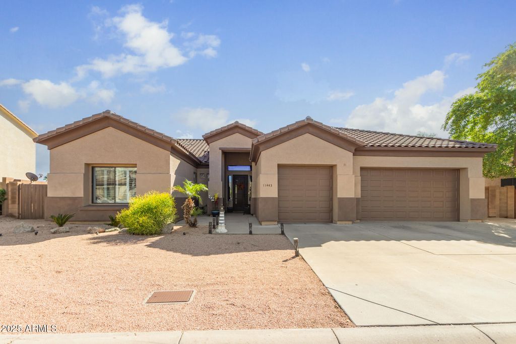 Photo of 11443 E Ellis Street, Mesa, AZ 85207 (MLS # 6934759)