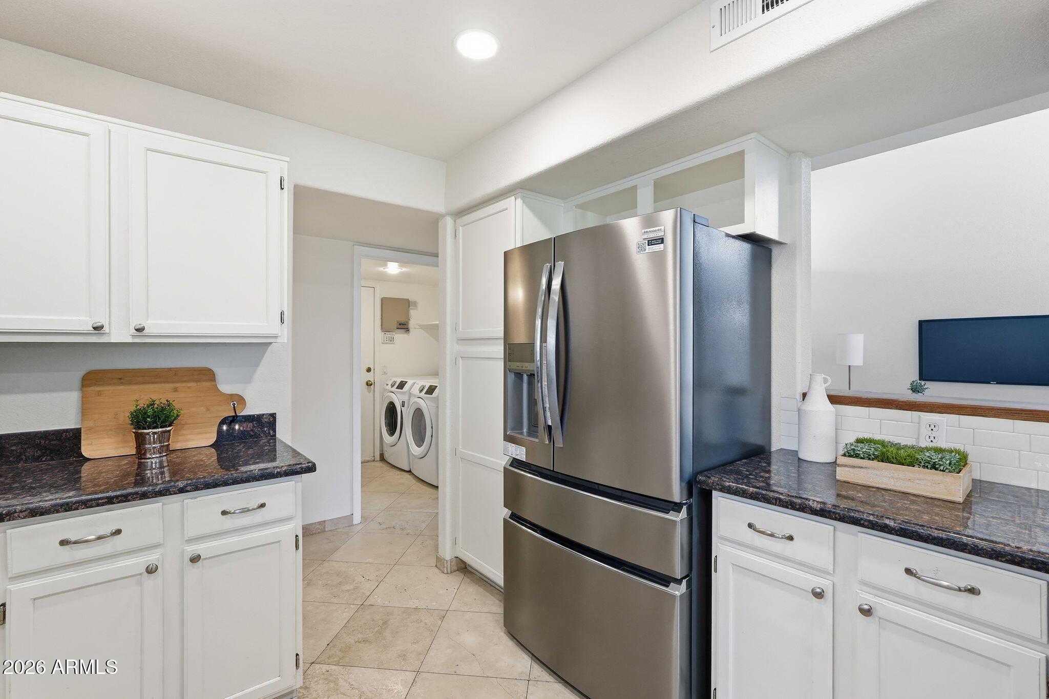 17246 N 40th Place
