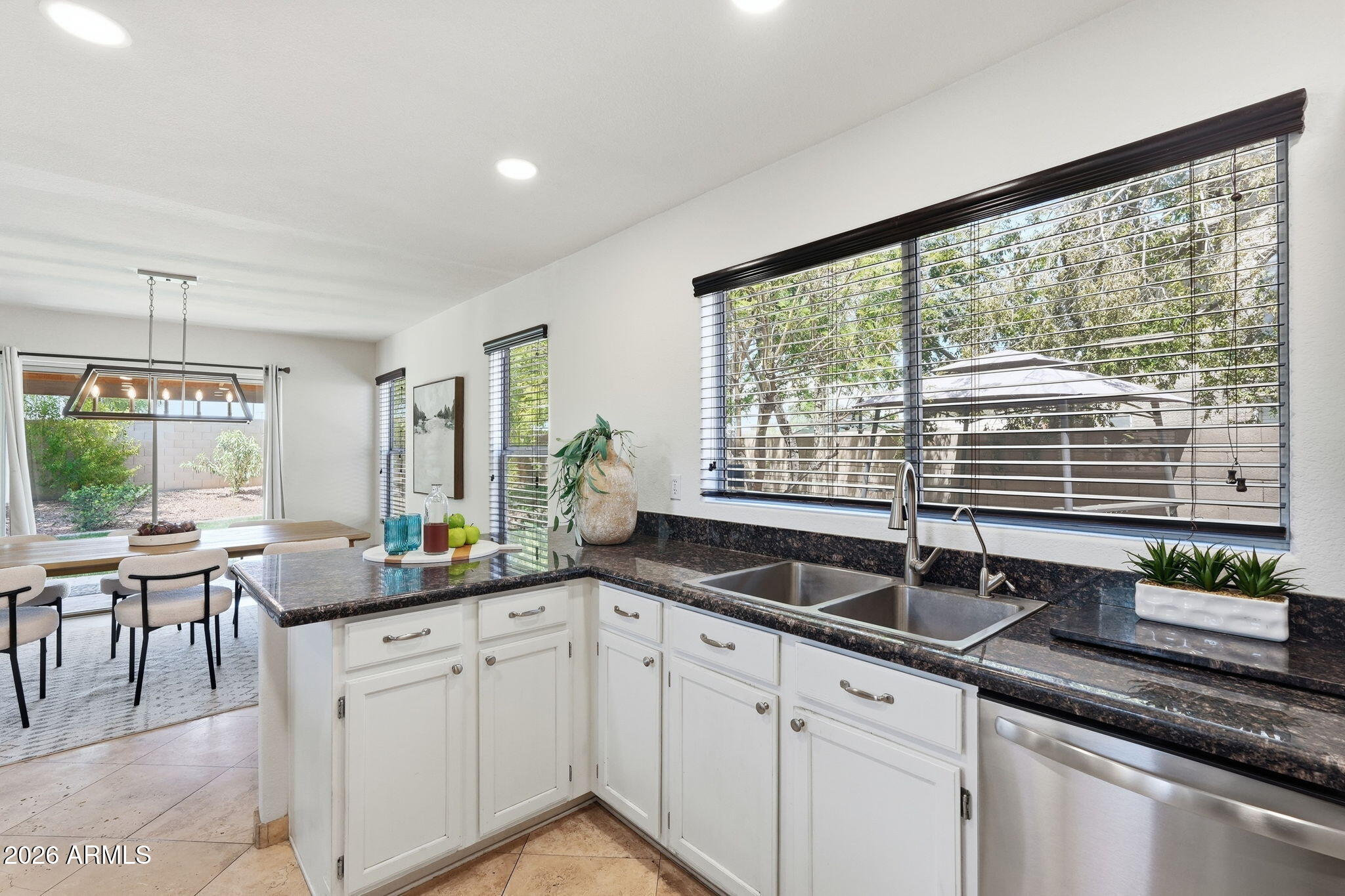 17246 N 40th Place