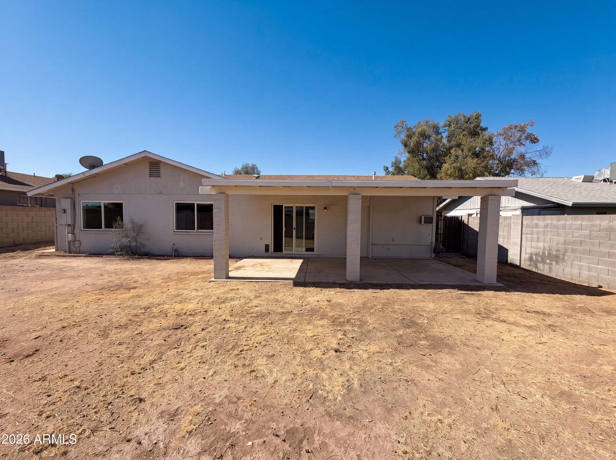 5908 W CALAVAR Road