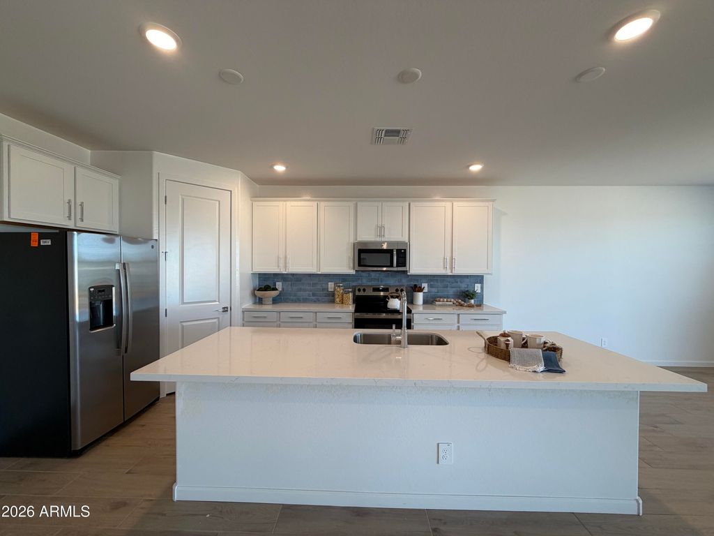 Photo of 15726 W Corte Del Sol Este, Waddell, AZ 85355 (MLS # 6962199)