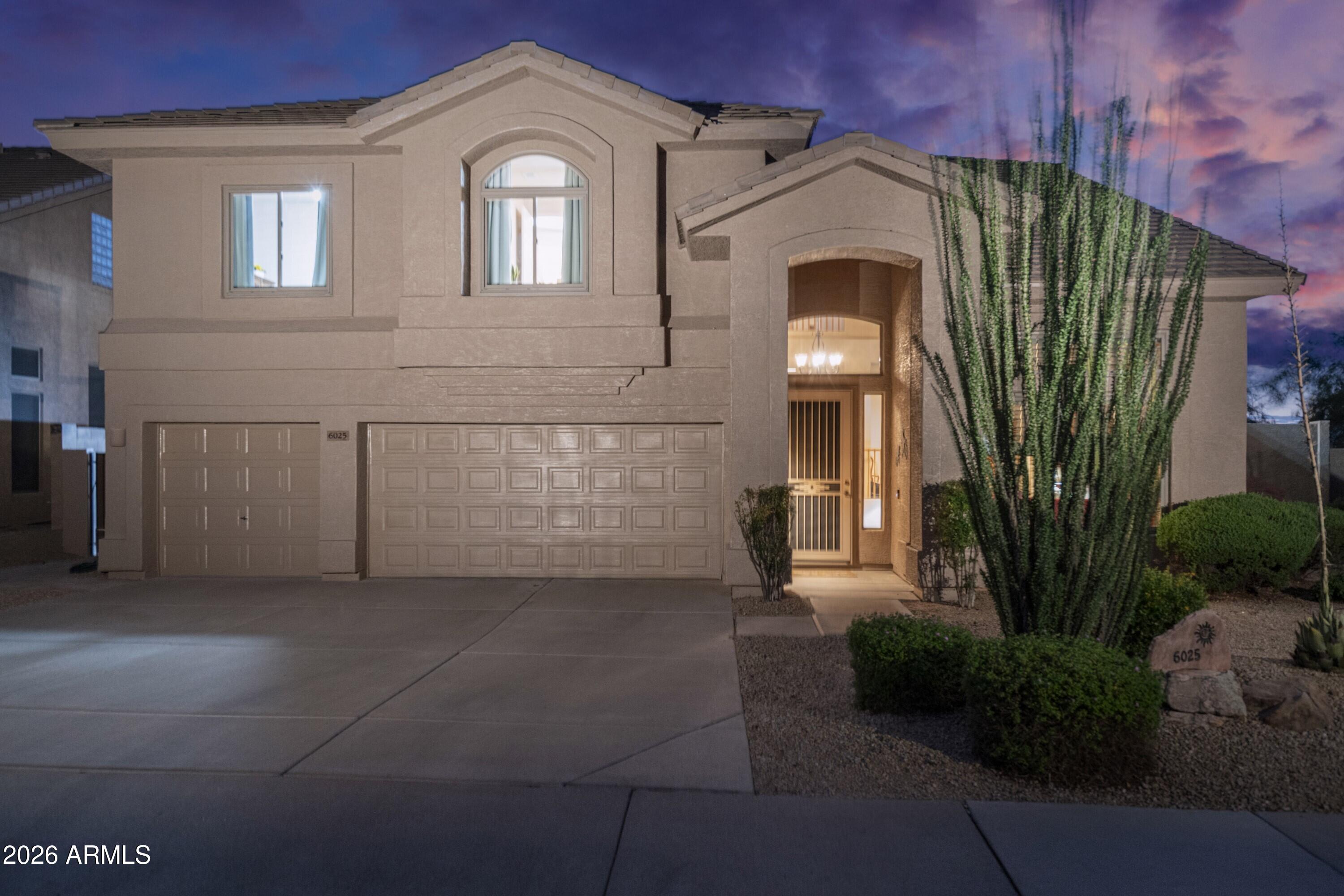 6025 E SMOKEHOUSE Trail