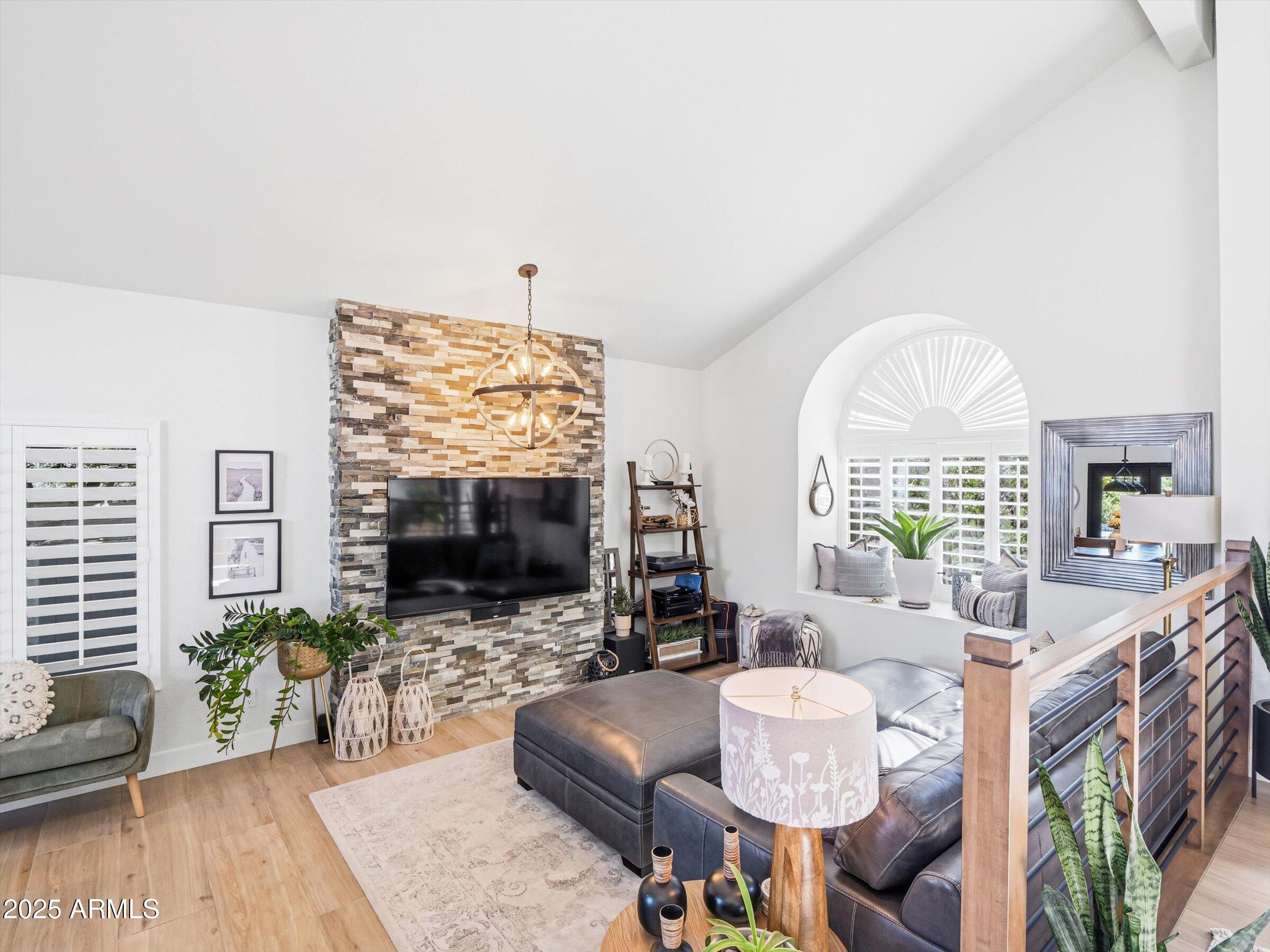 10178 E San Salvador Drive