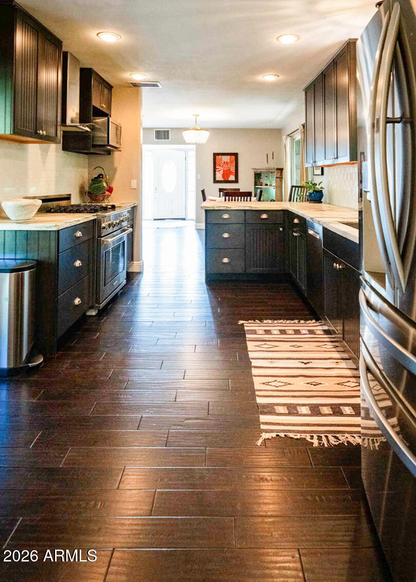 ENCANTO - Residential