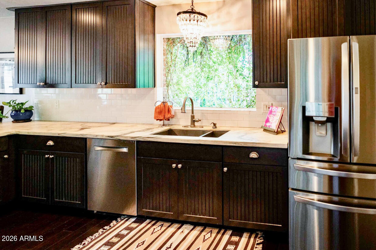 ENCANTO - Residential