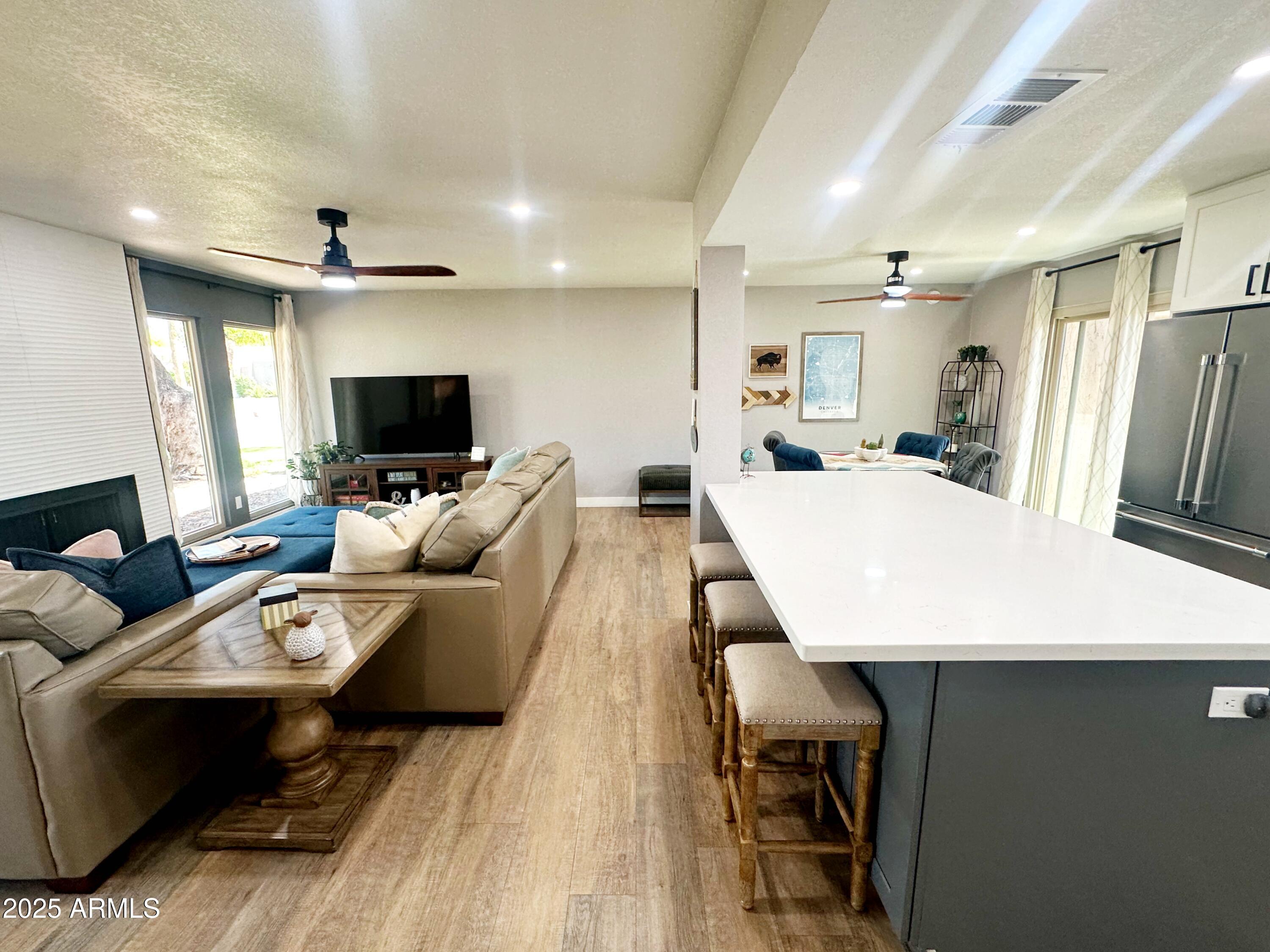 7000 N VIA CAMELLO DEL SUR -- 36