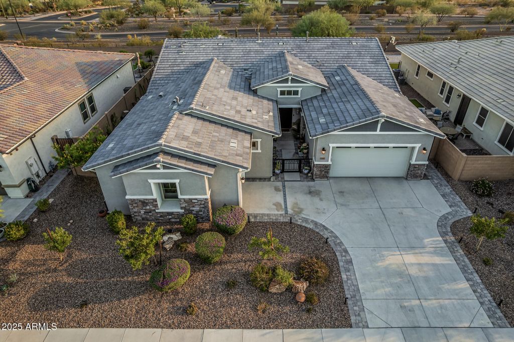 Photo of 12487 W Oyer Lane, Peoria, AZ 85383 (MLS # 6921150)