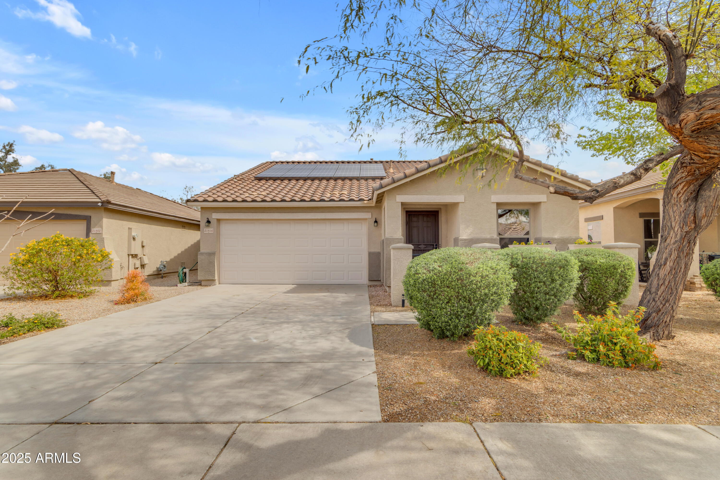 21816 E PUESTA DEL SOL --