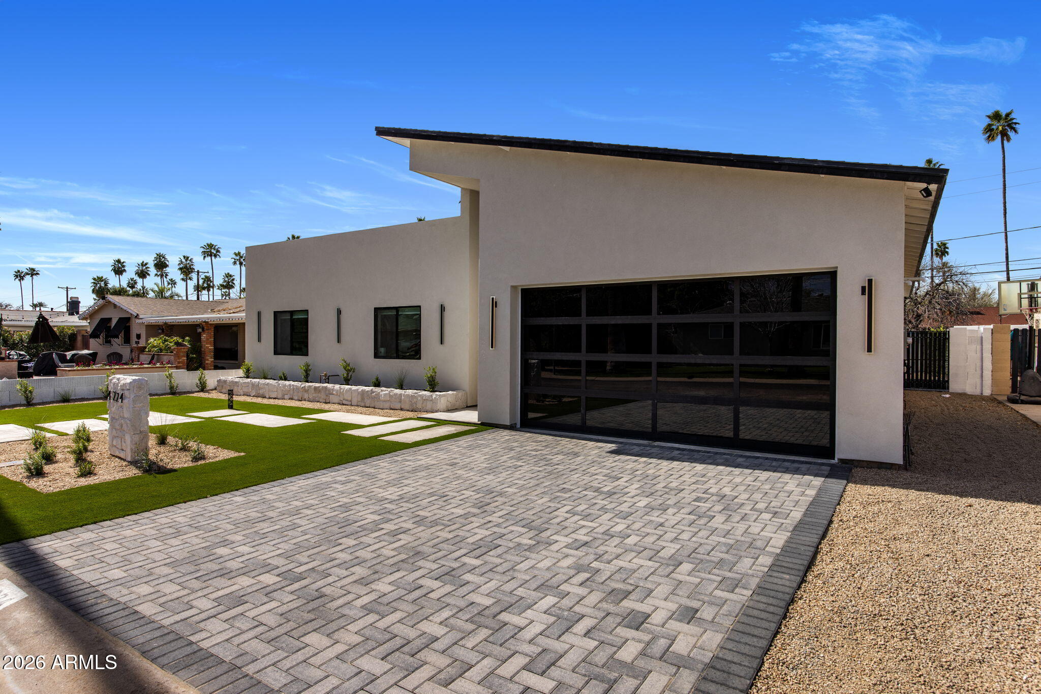 4224 N 35TH Place
